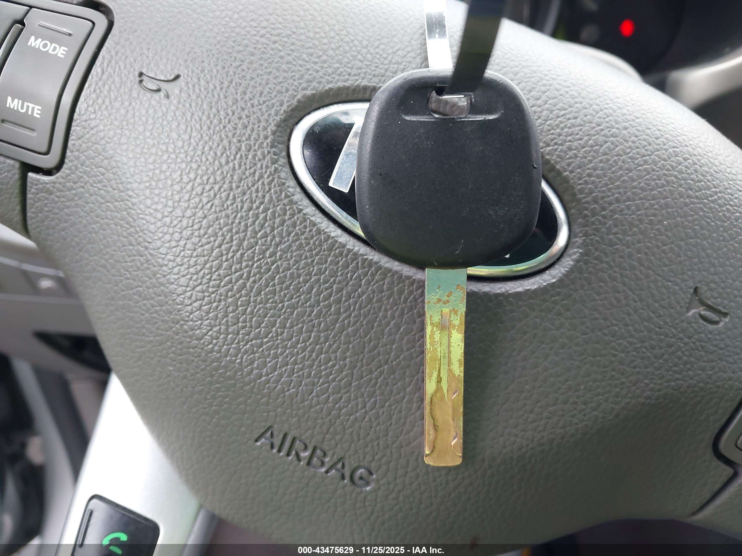 KIA SPORTAGE image 11