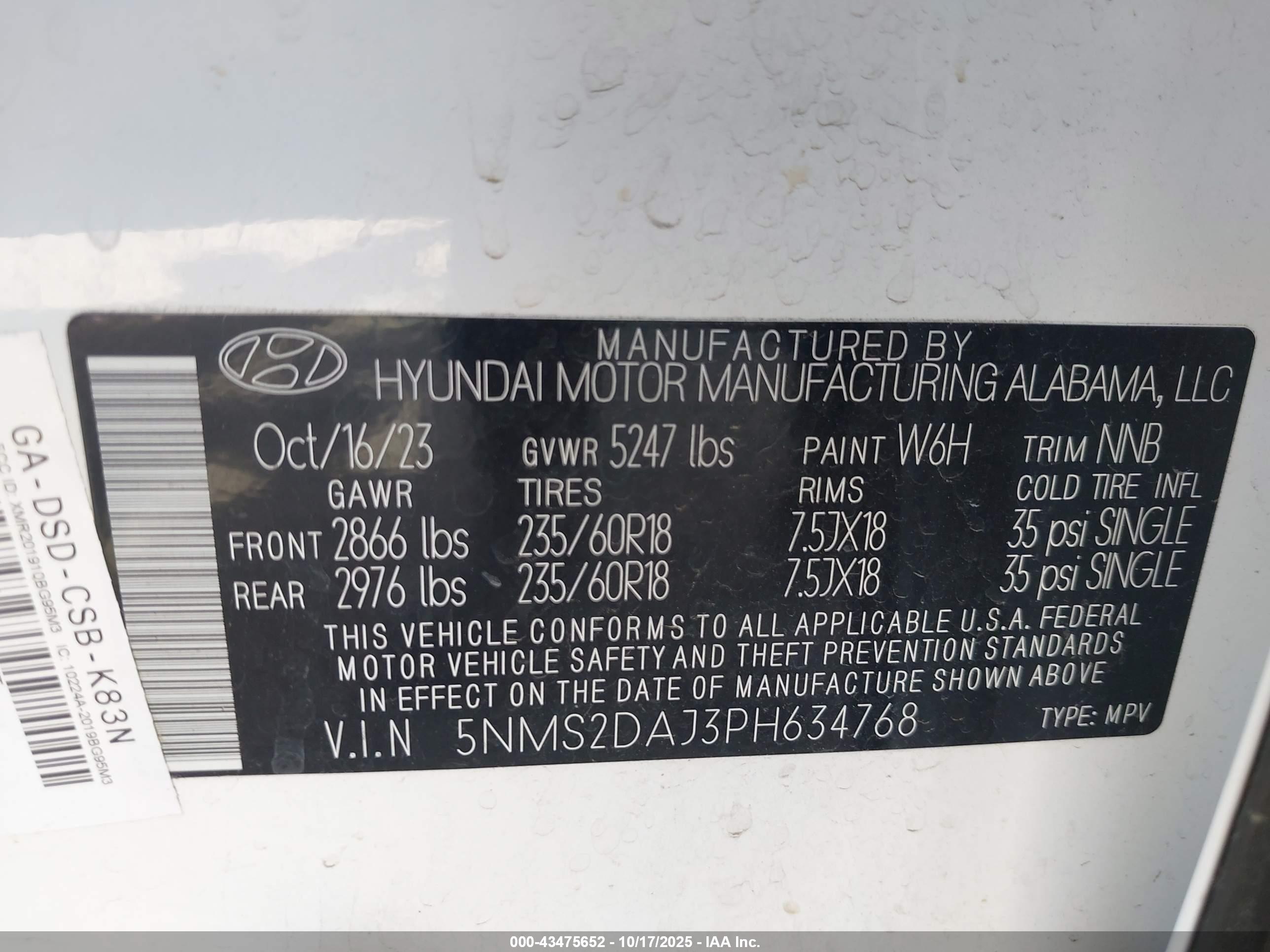 HYUNDAI SANTA image 9