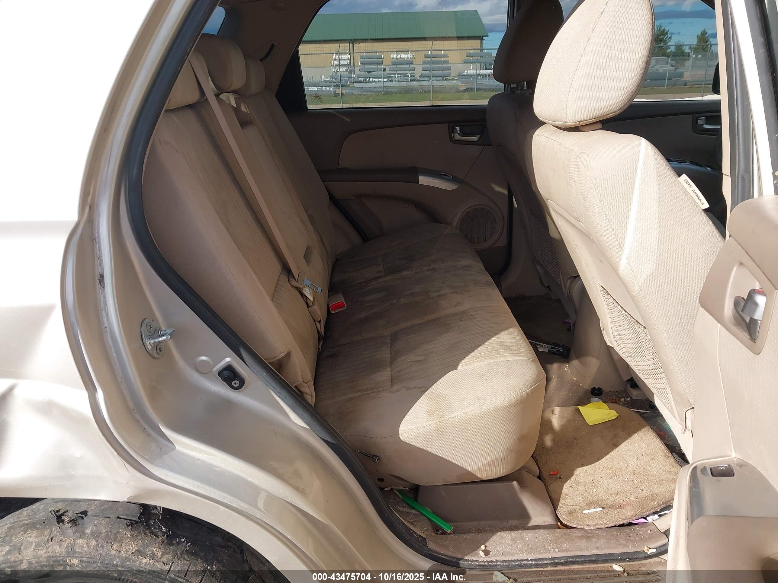 KIA SPORTAGE image 8