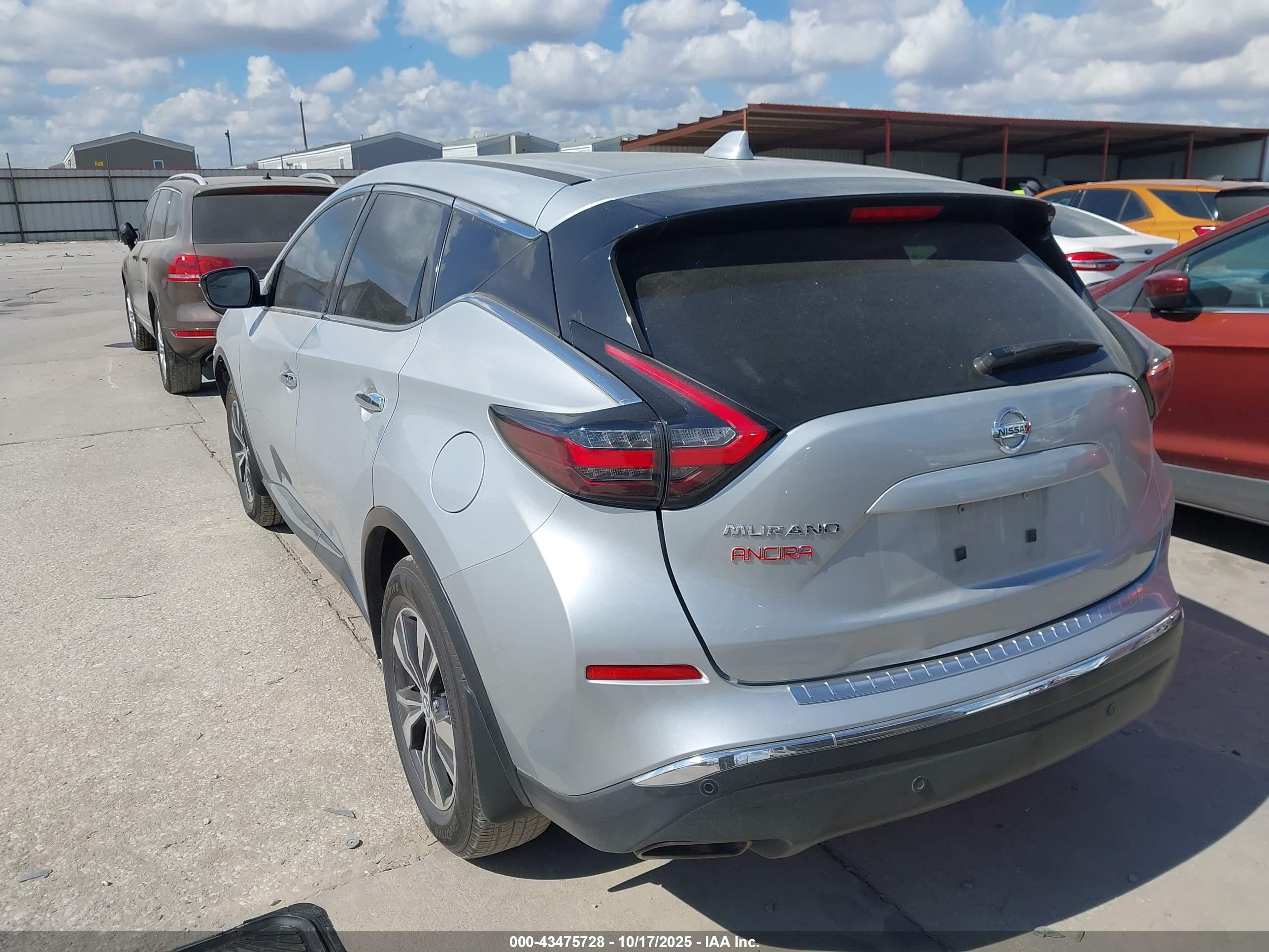 NISSAN MURANO image 3