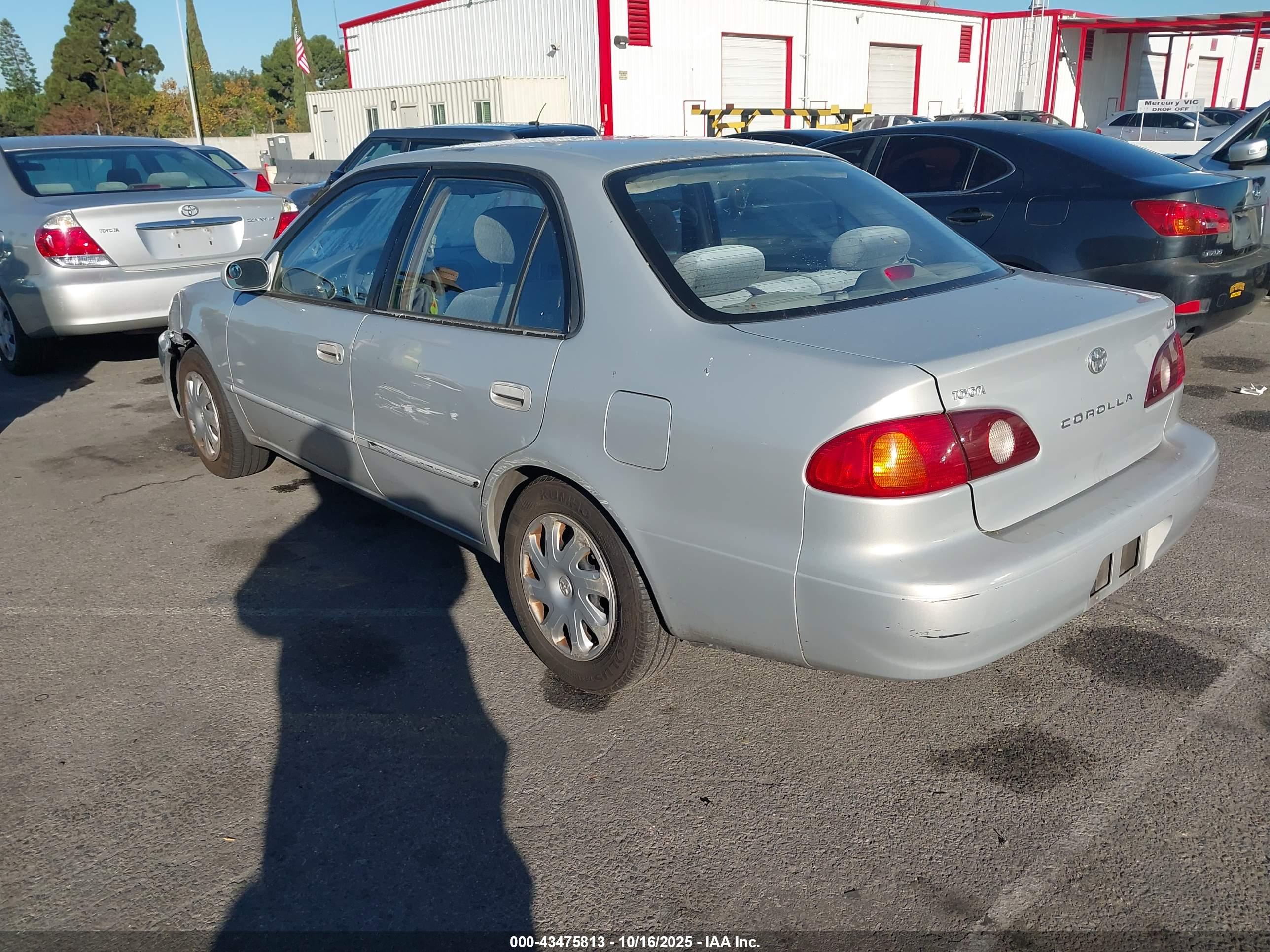 TOYOTA COROLLA image 3