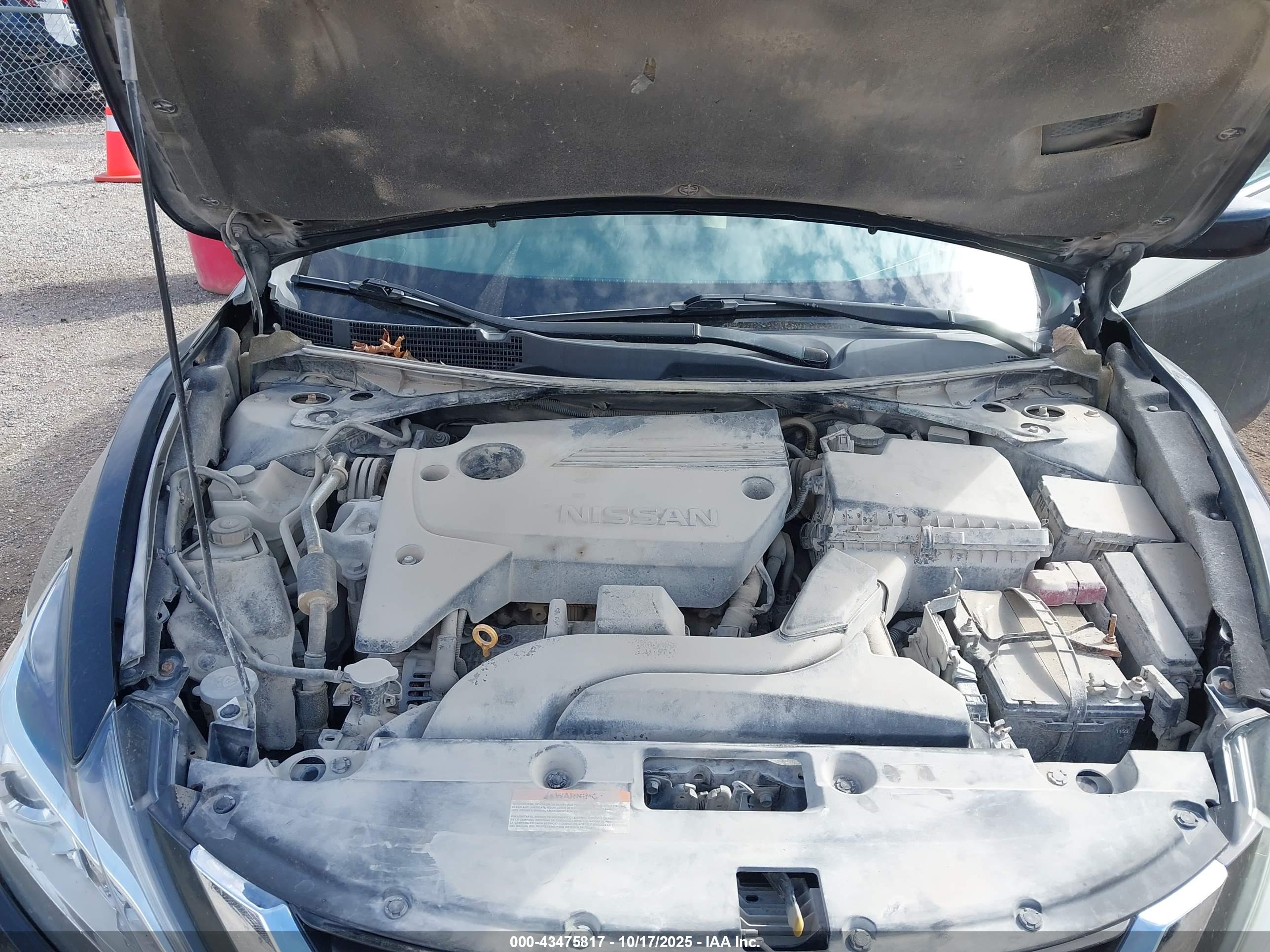 NISSAN ALTIMA image 10