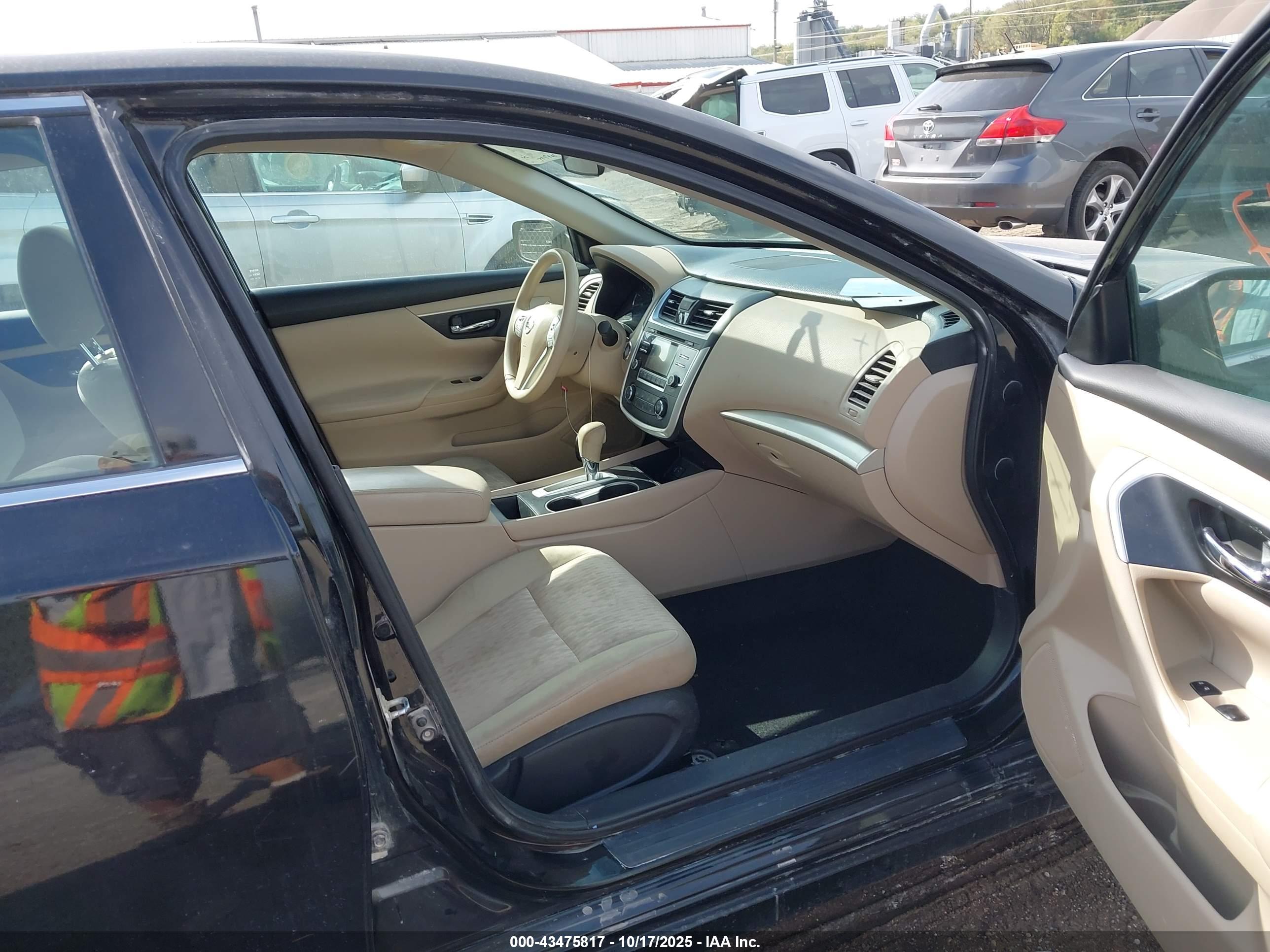 NISSAN ALTIMA image 5