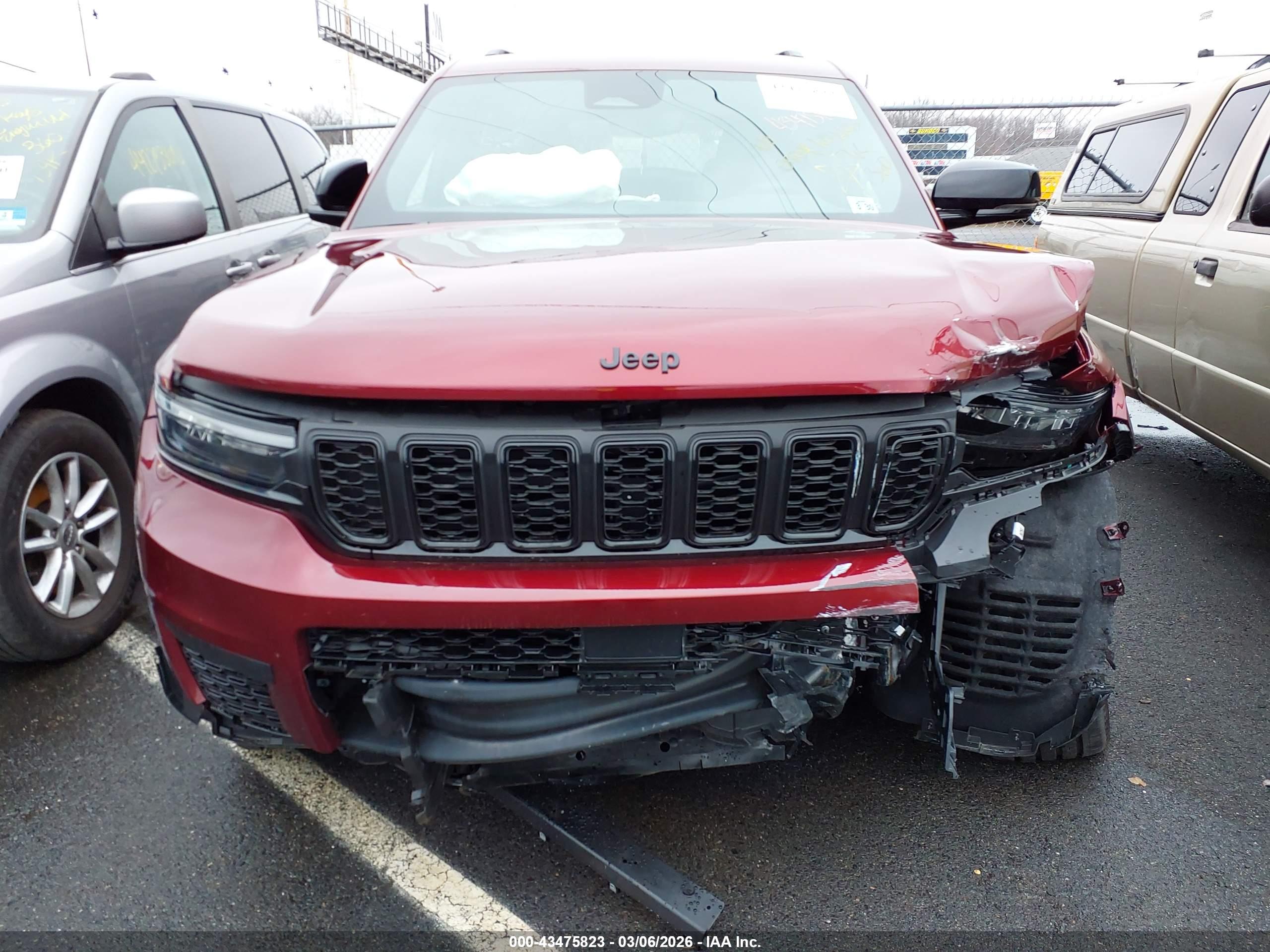 JEEP GRAND image 6