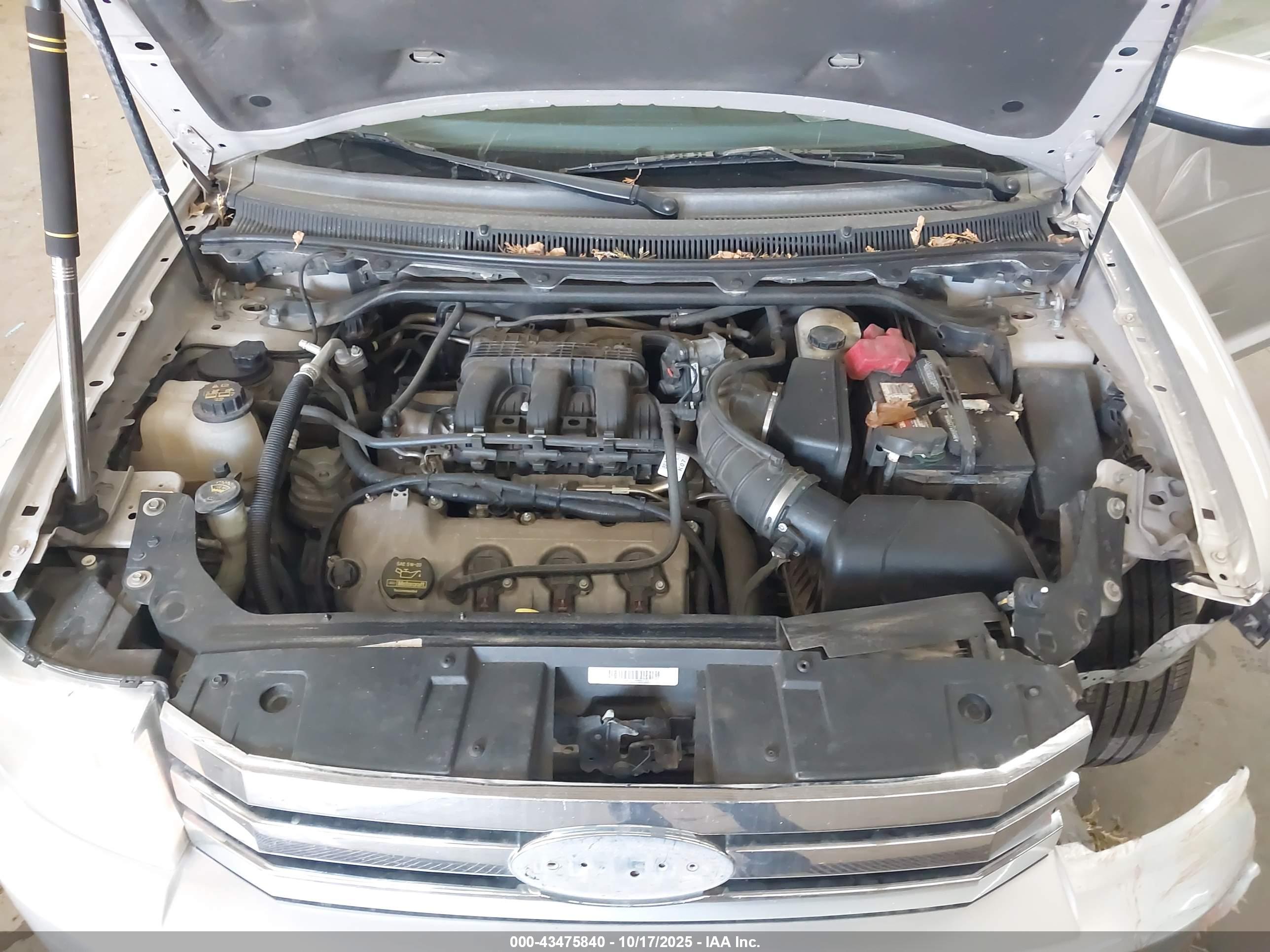 FORD FLEX image 10