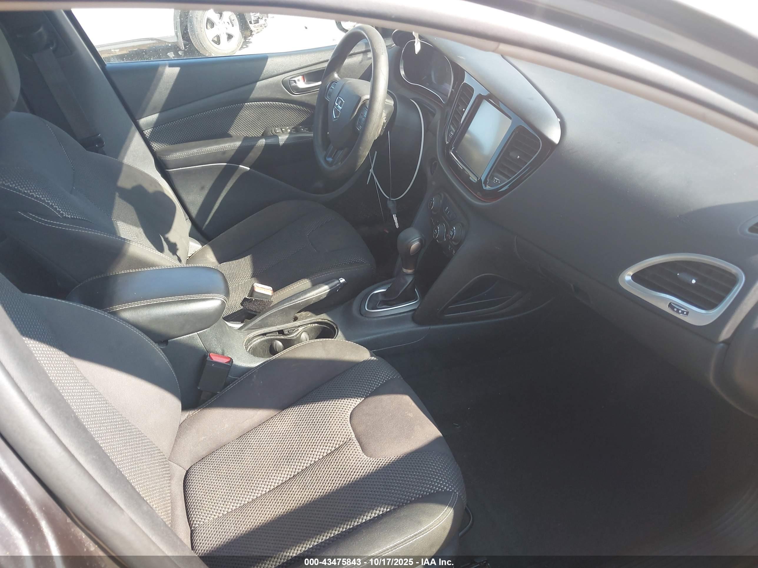 DODGE DART image 5