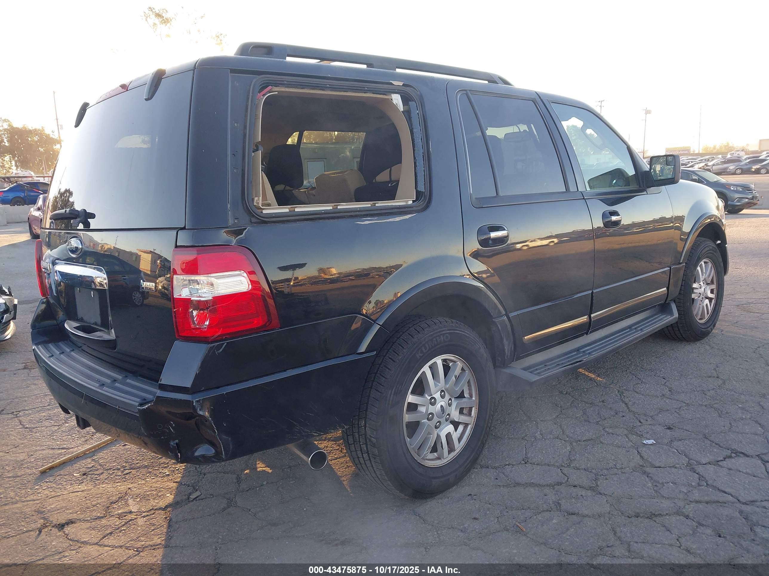 FORD EXPEDITION image 4