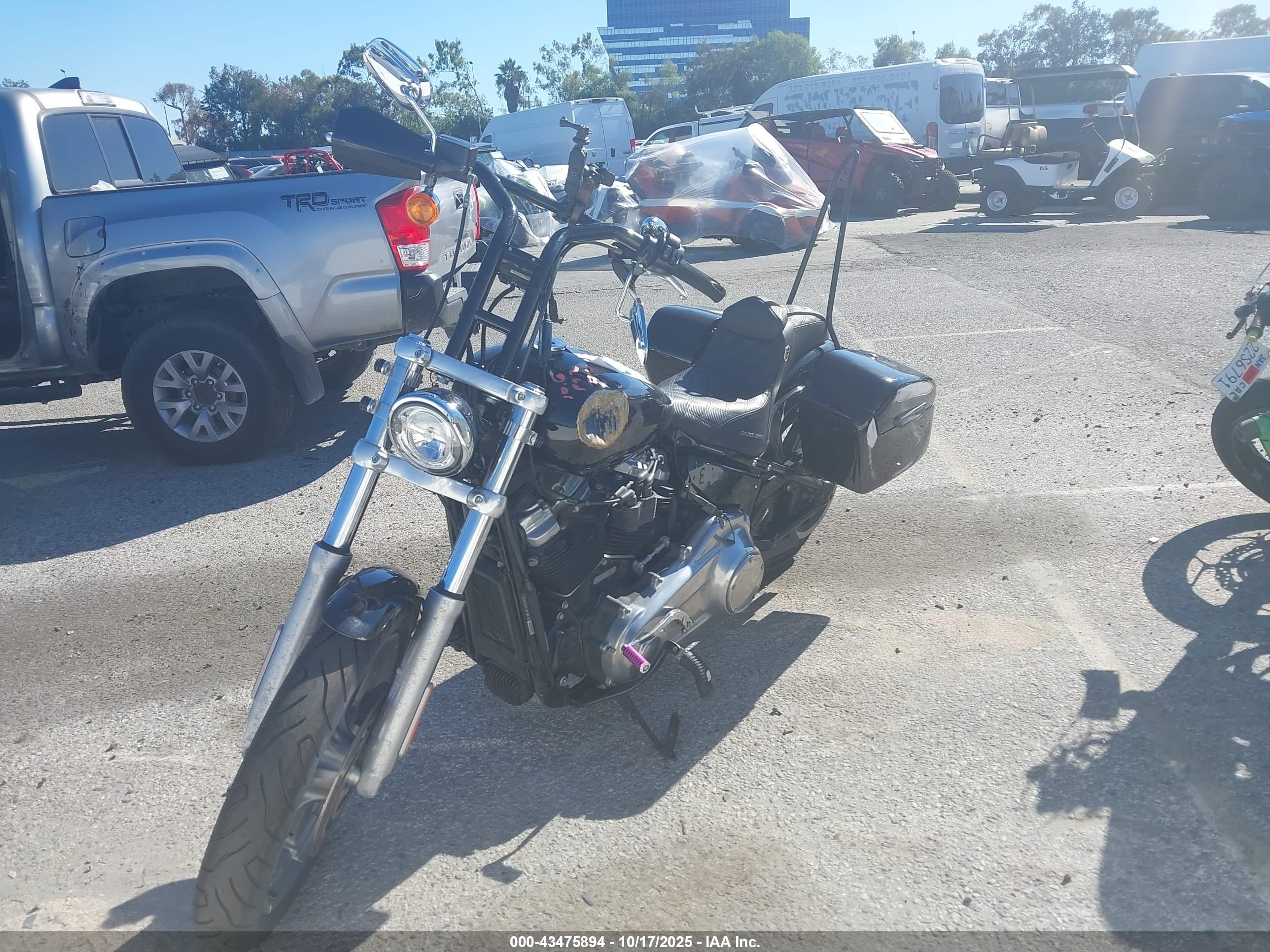 HARLEY-DAVIDSON FXST image 2