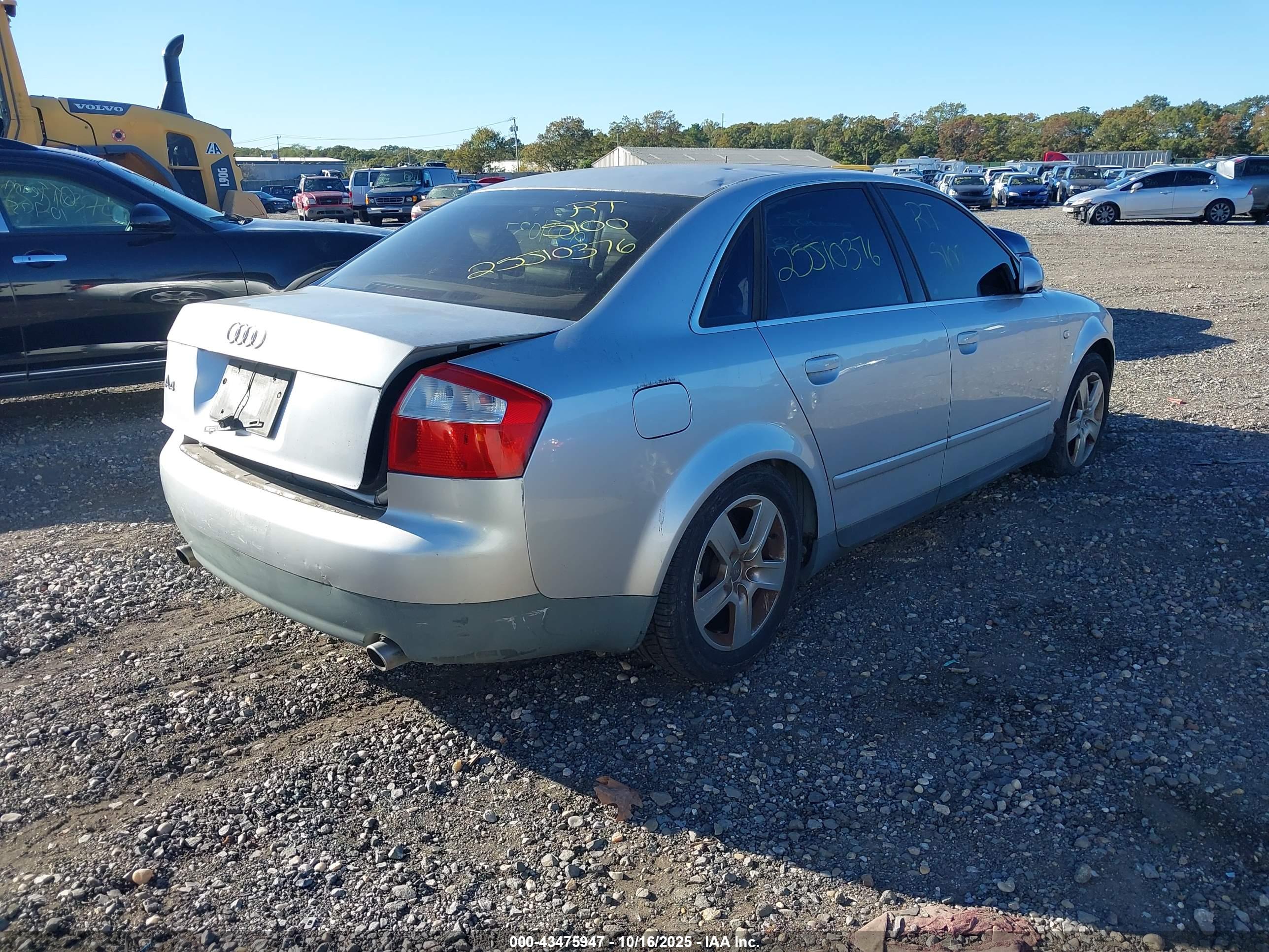 AUDI A4 image 4