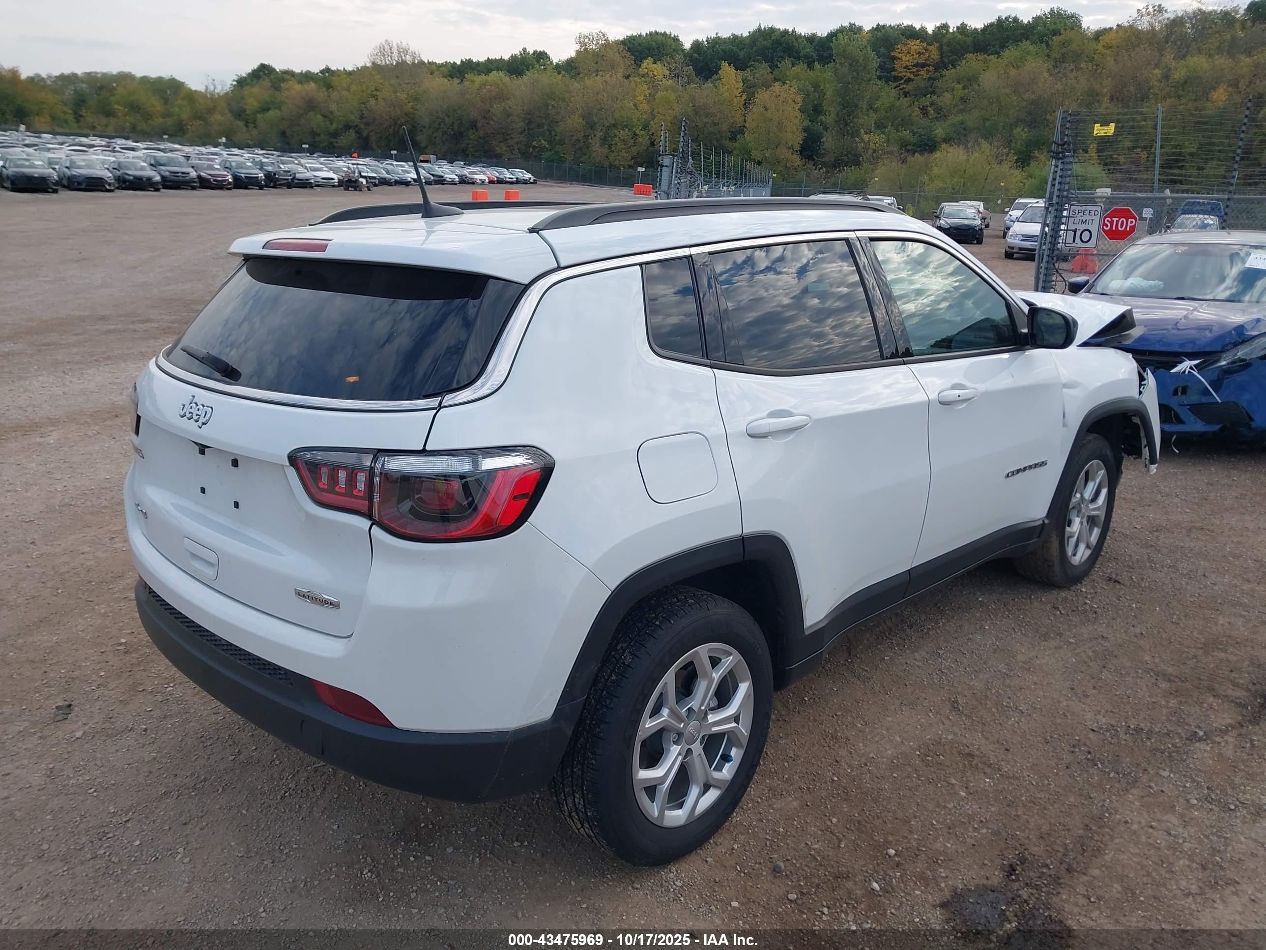 JEEP COMPASS image 4