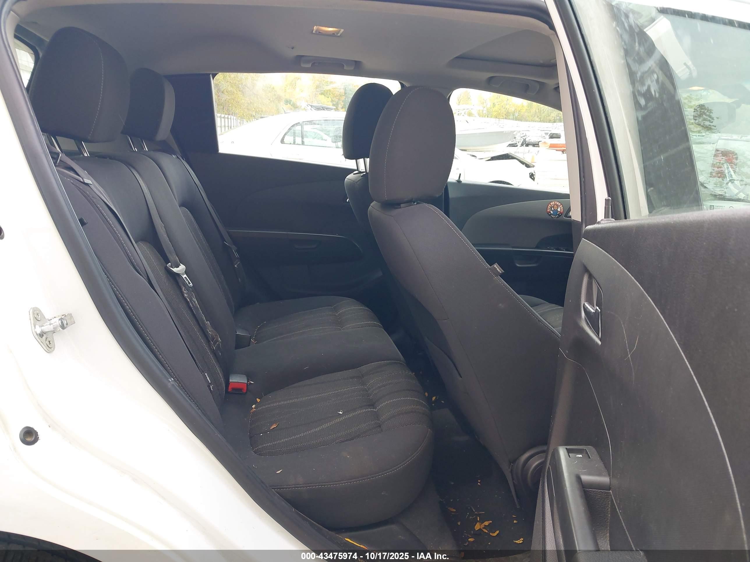 CHEVROLET SONIC image 8