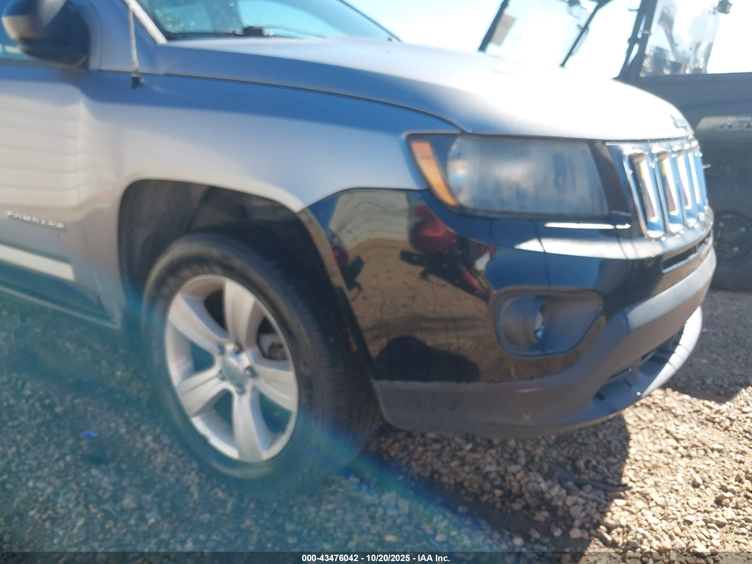 JEEP COMPASS image 6