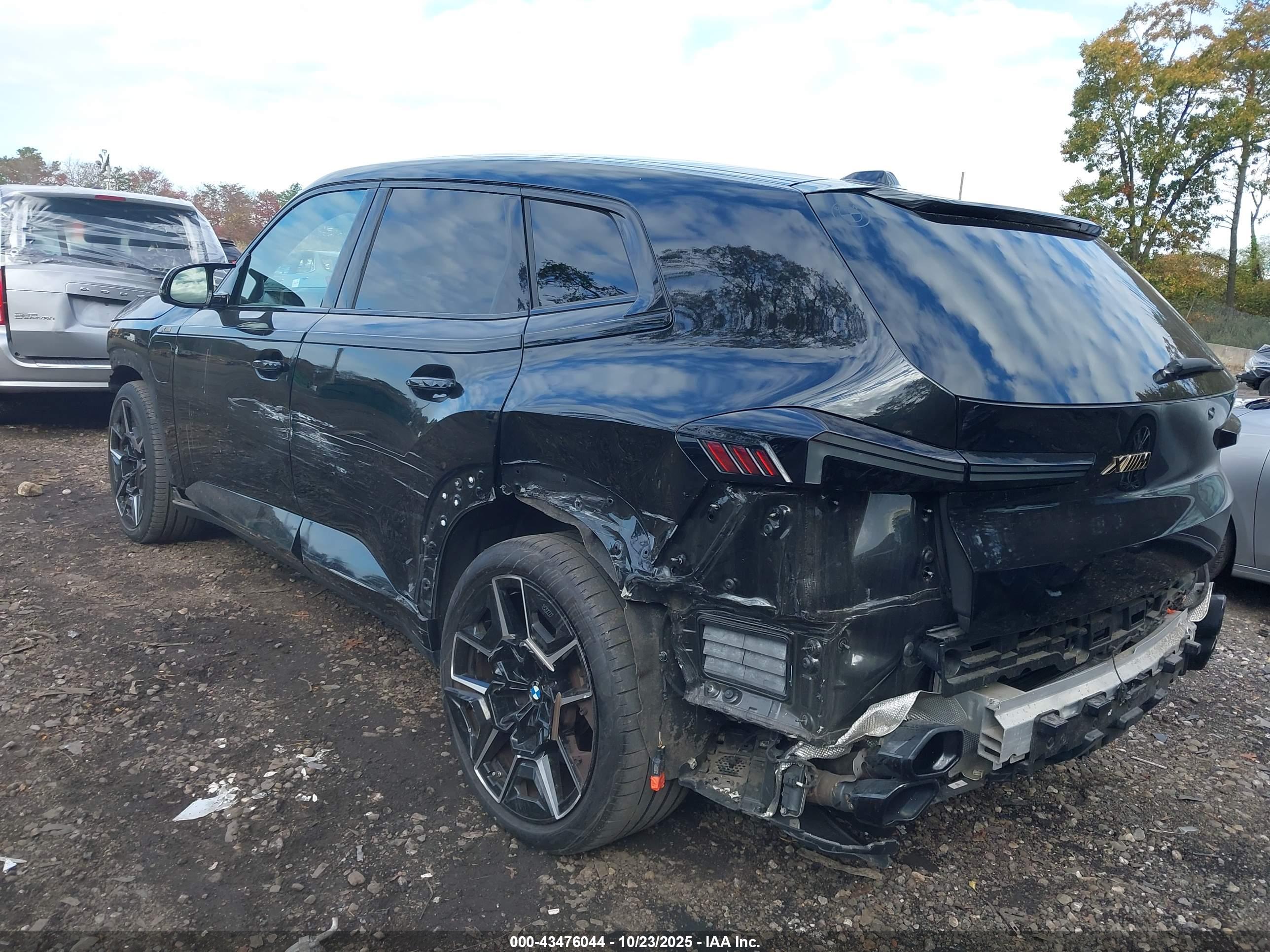 BMW XM image 6