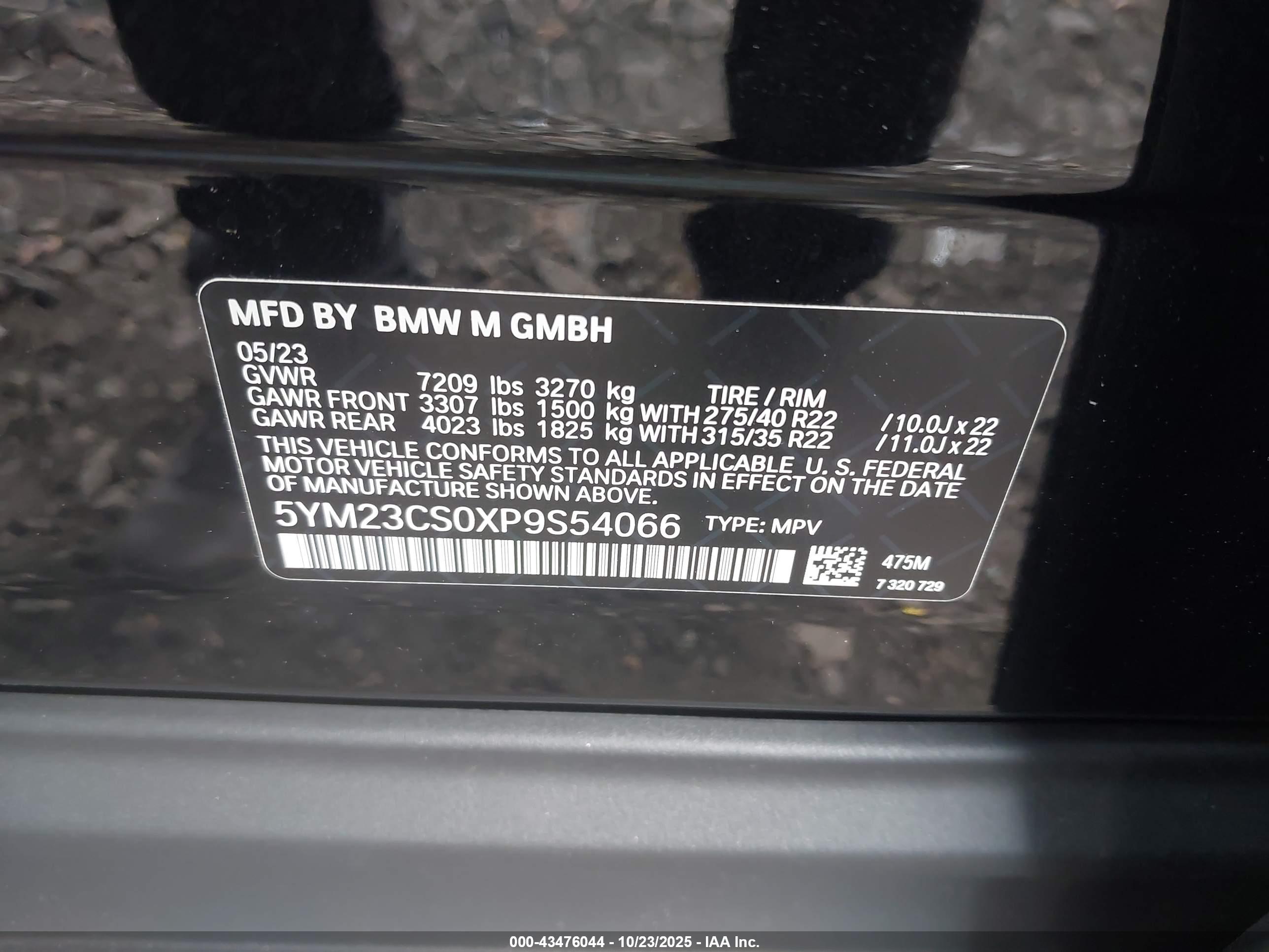 BMW XM image 9