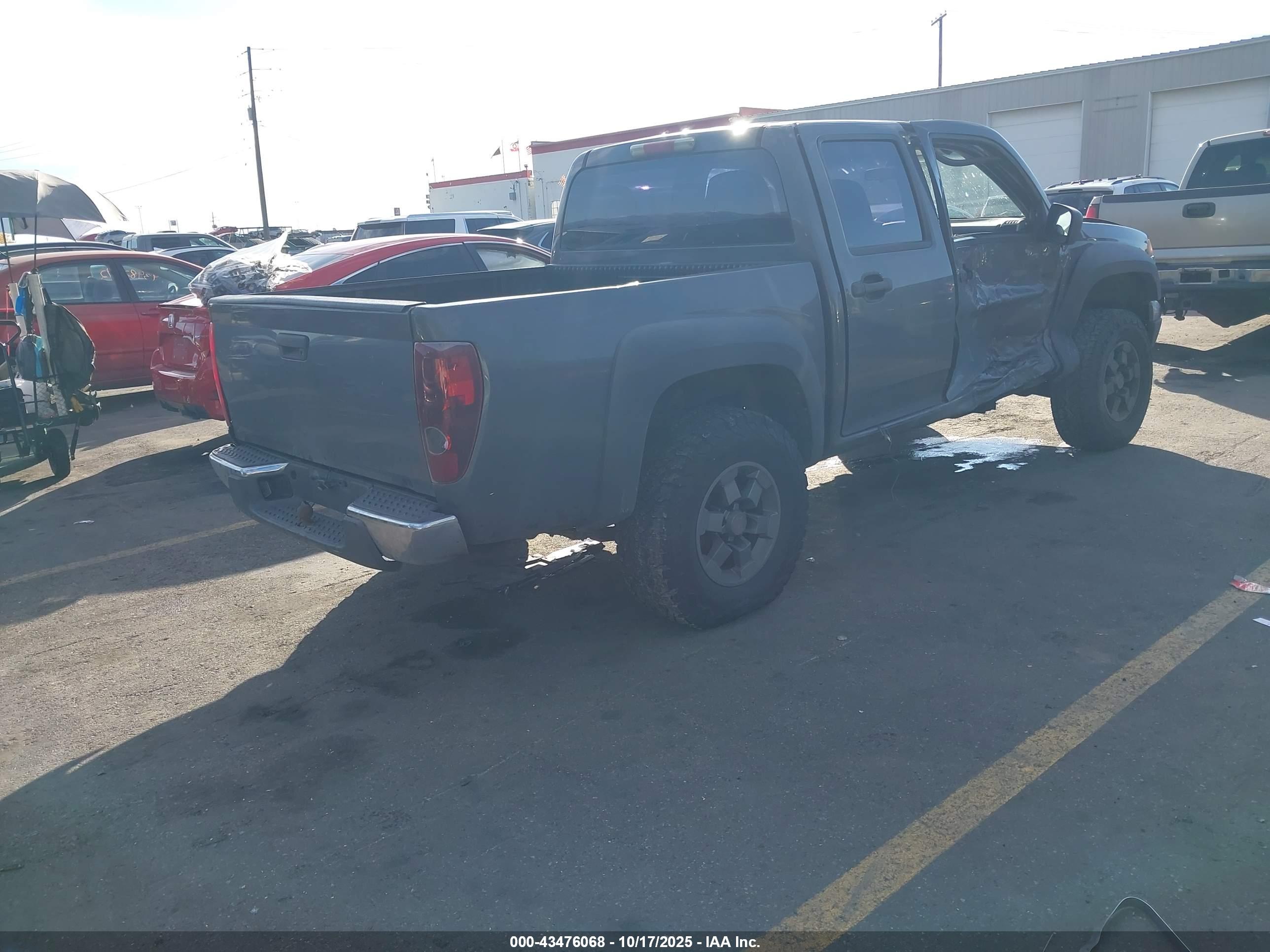 GMC CANYON image 4