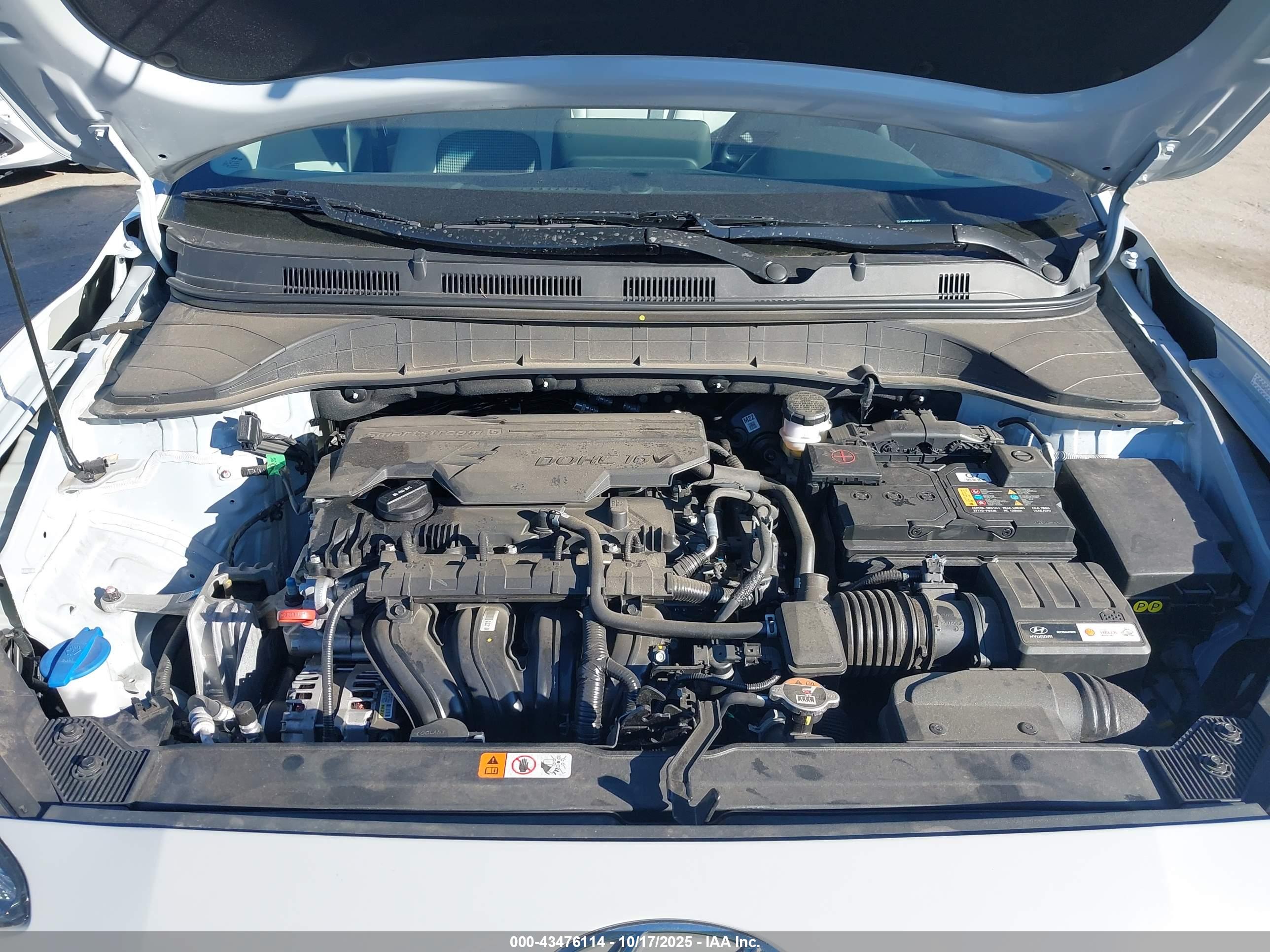 HYUNDAI KONA image 10