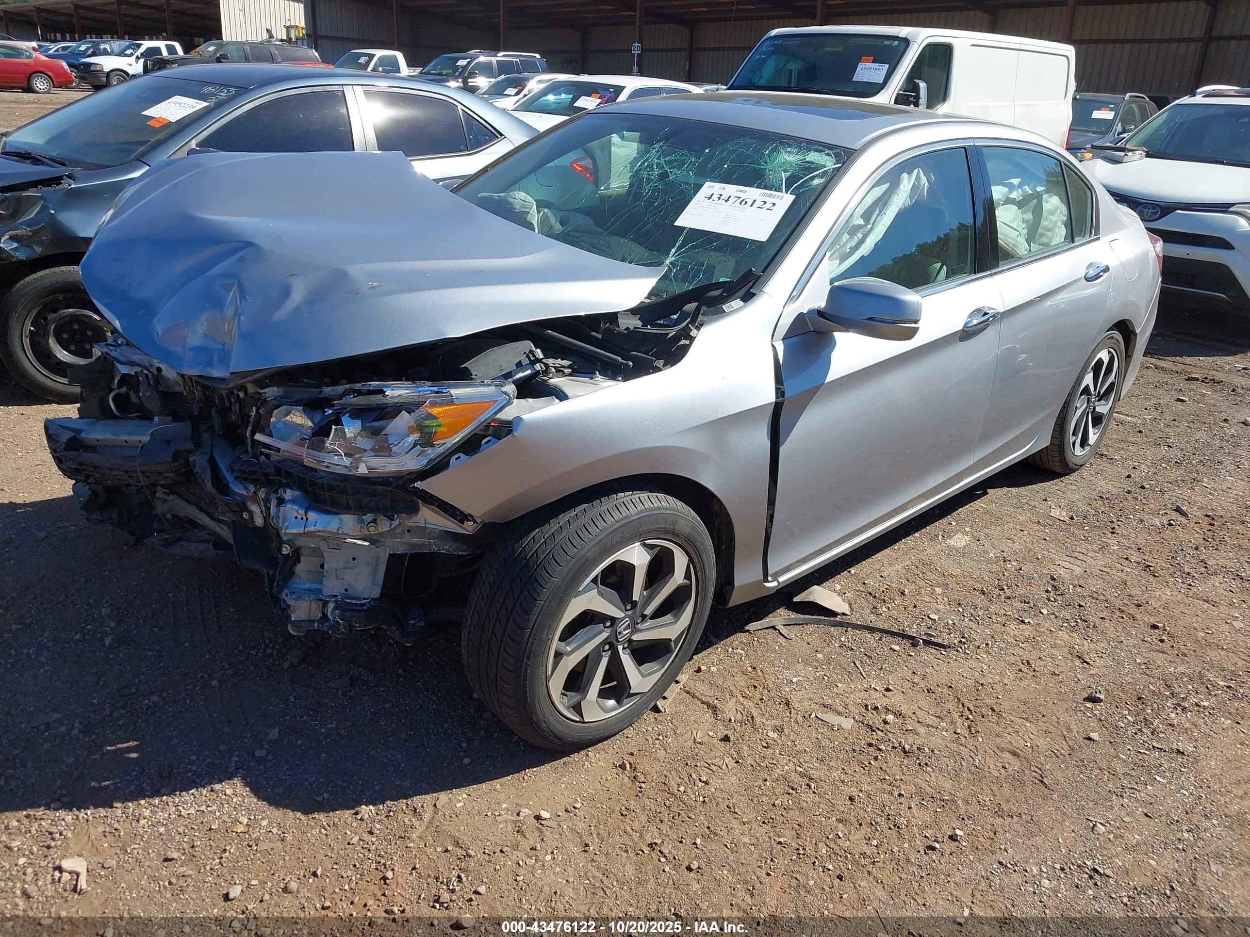 HONDA ACCORD image 2