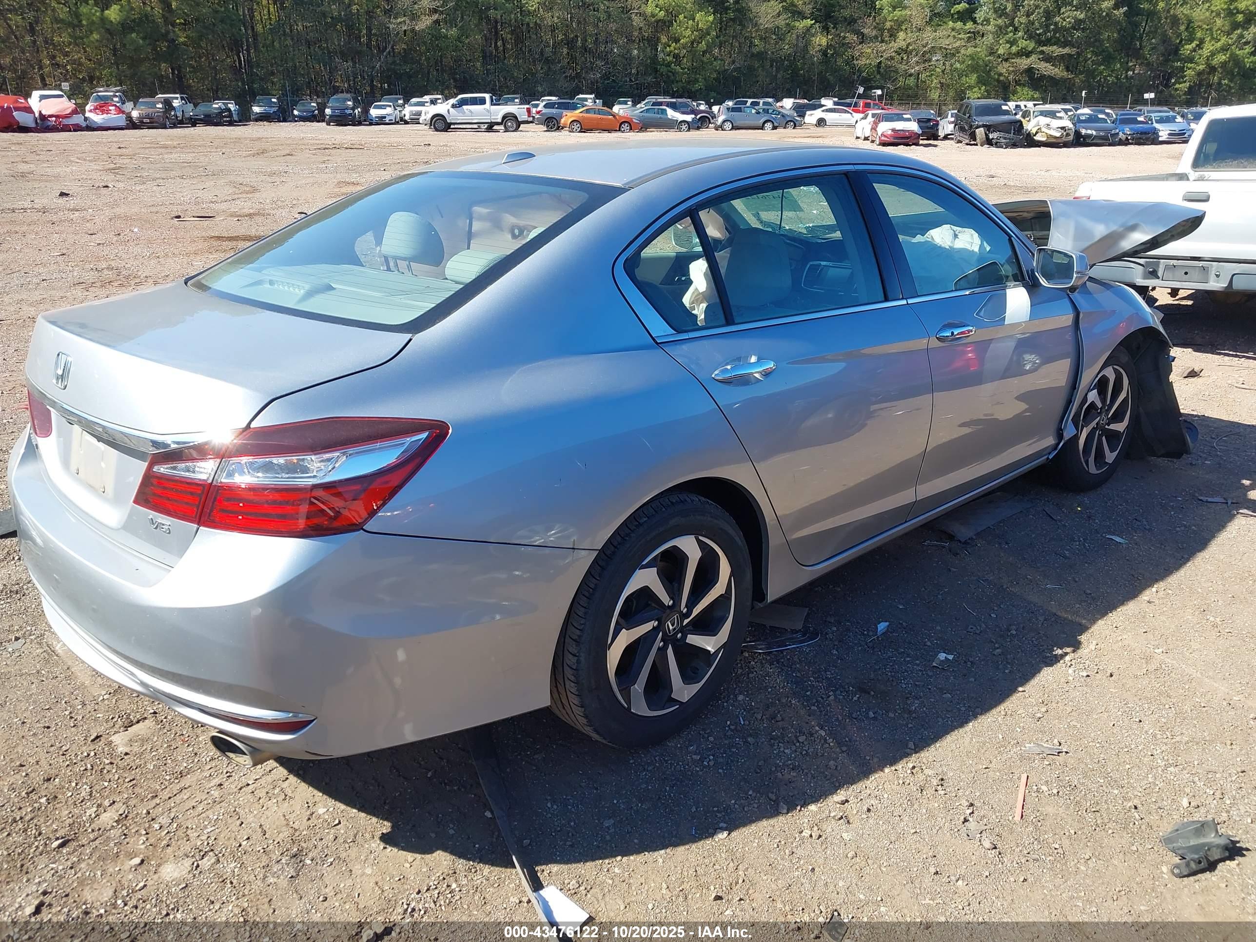 HONDA ACCORD image 4
