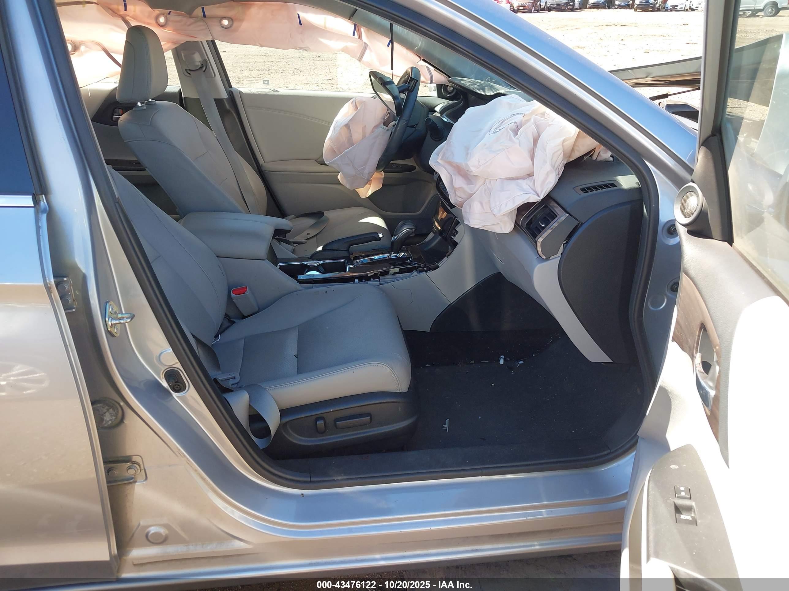HONDA ACCORD image 5