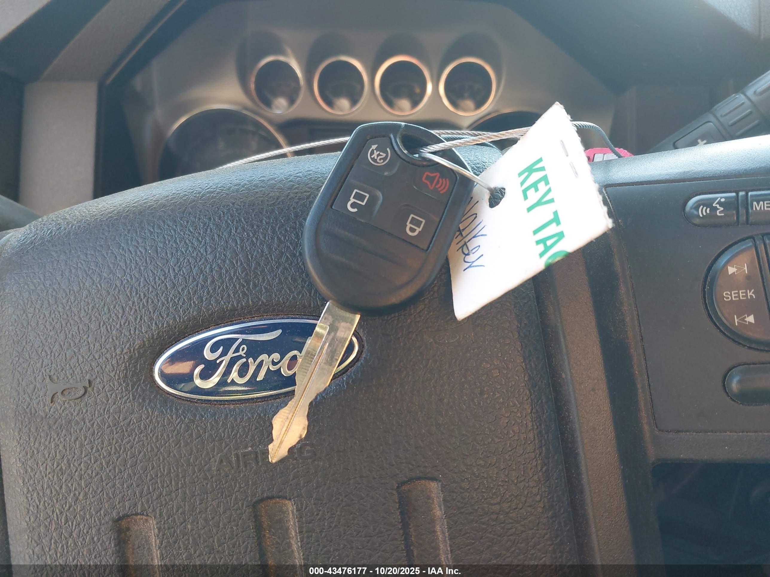 FORD F-250 image 11
