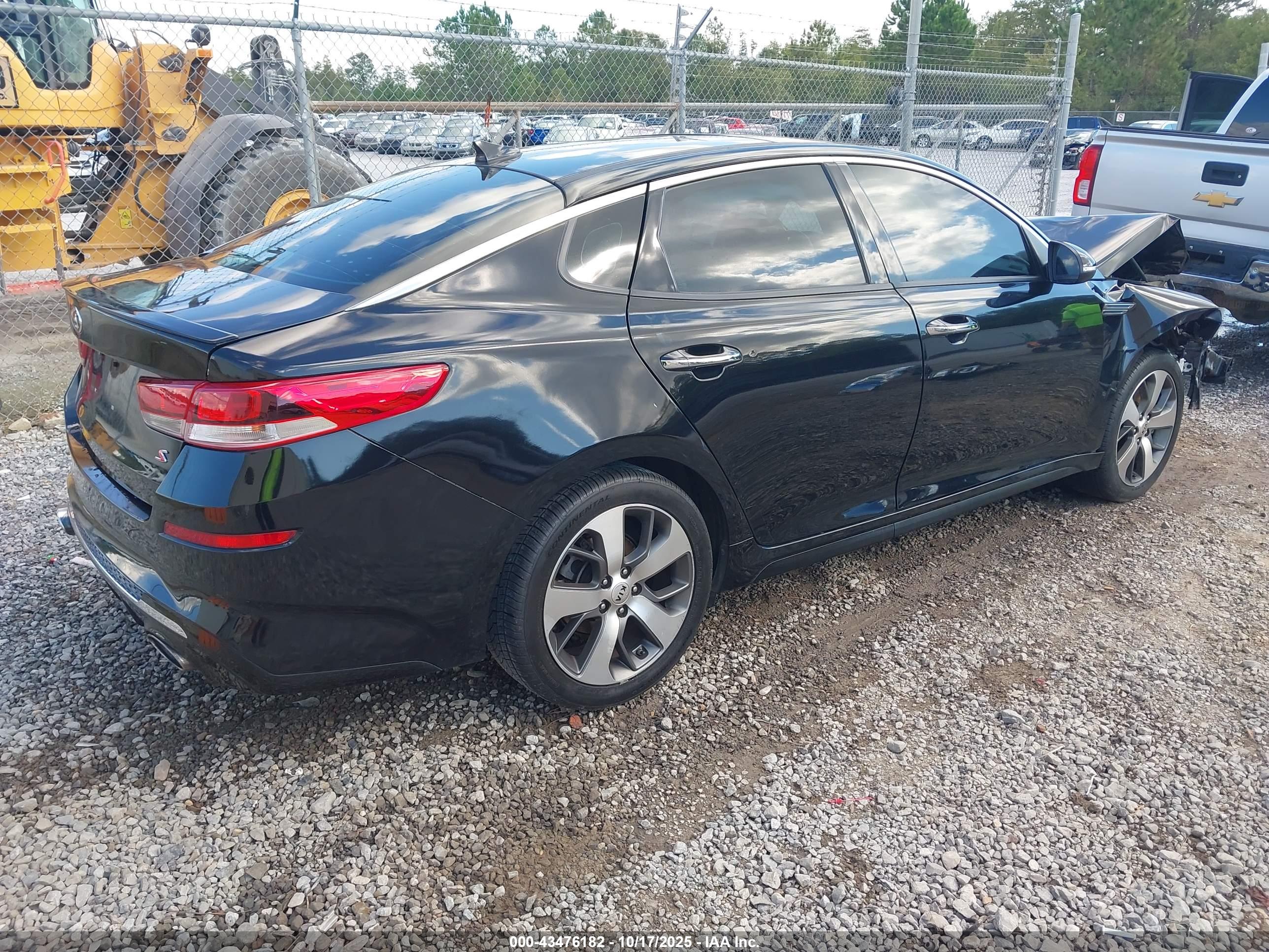 KIA OPTIMA image 4
