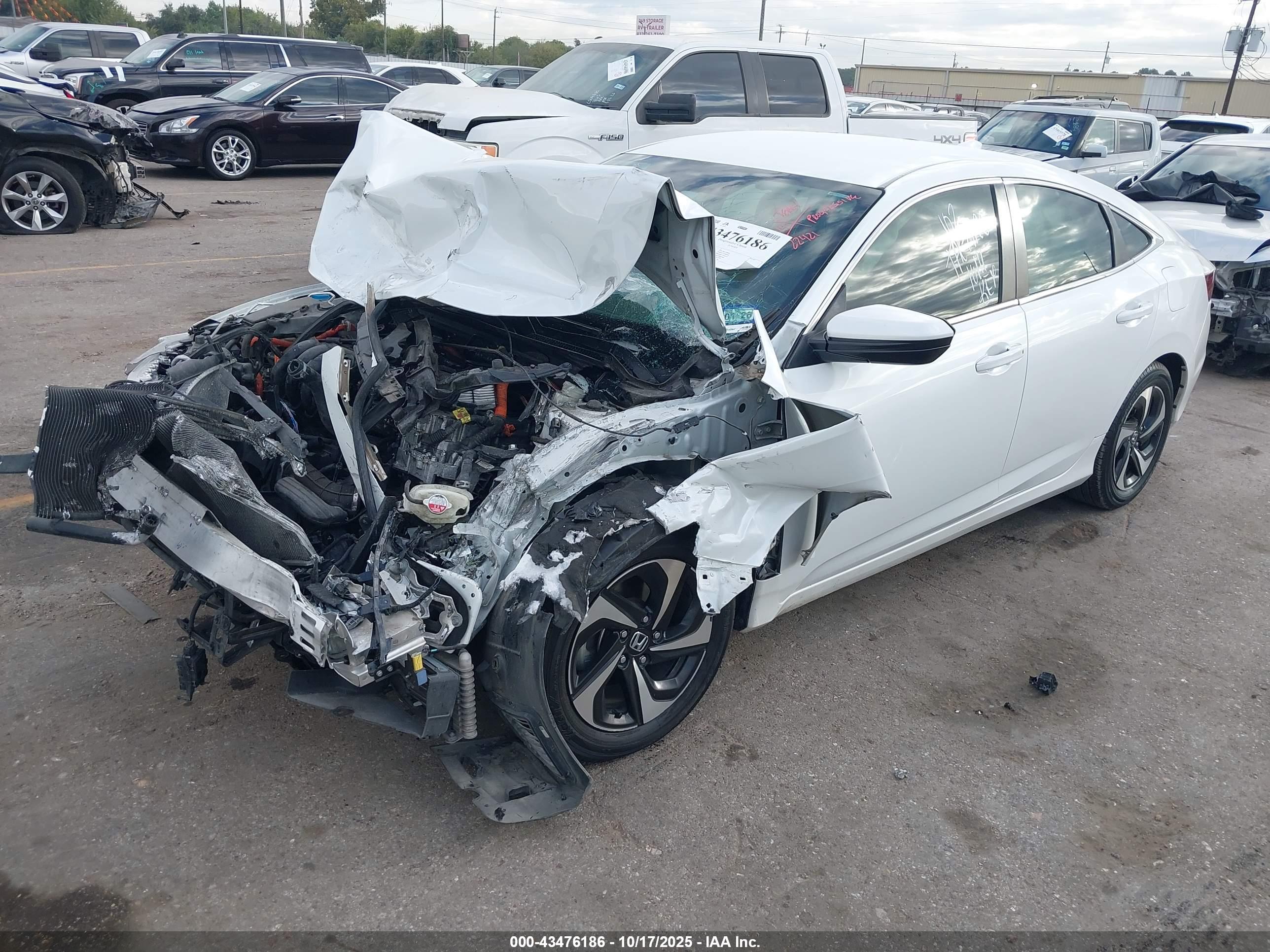 HONDA INSIGHT image 2
