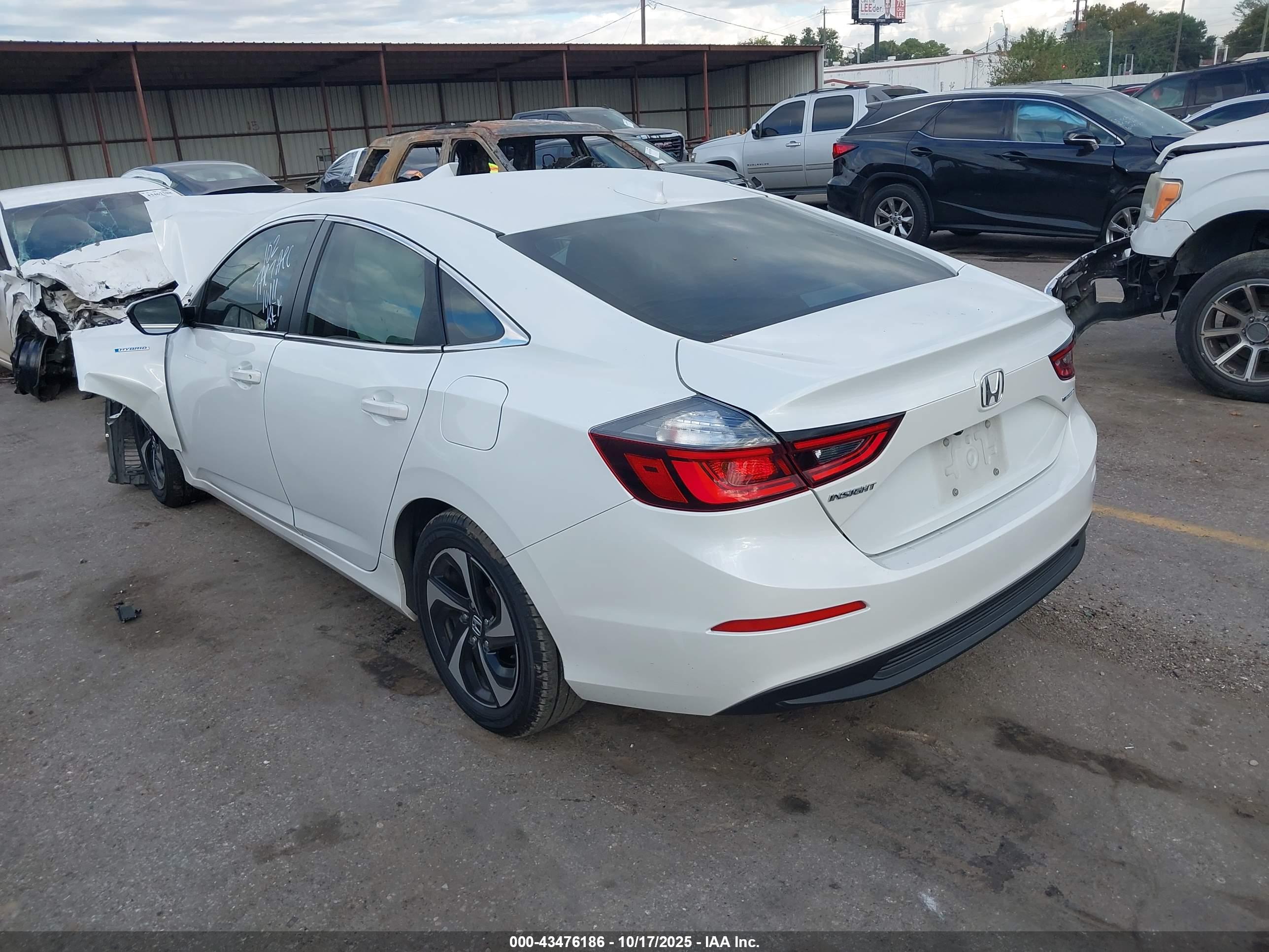 HONDA INSIGHT image 3