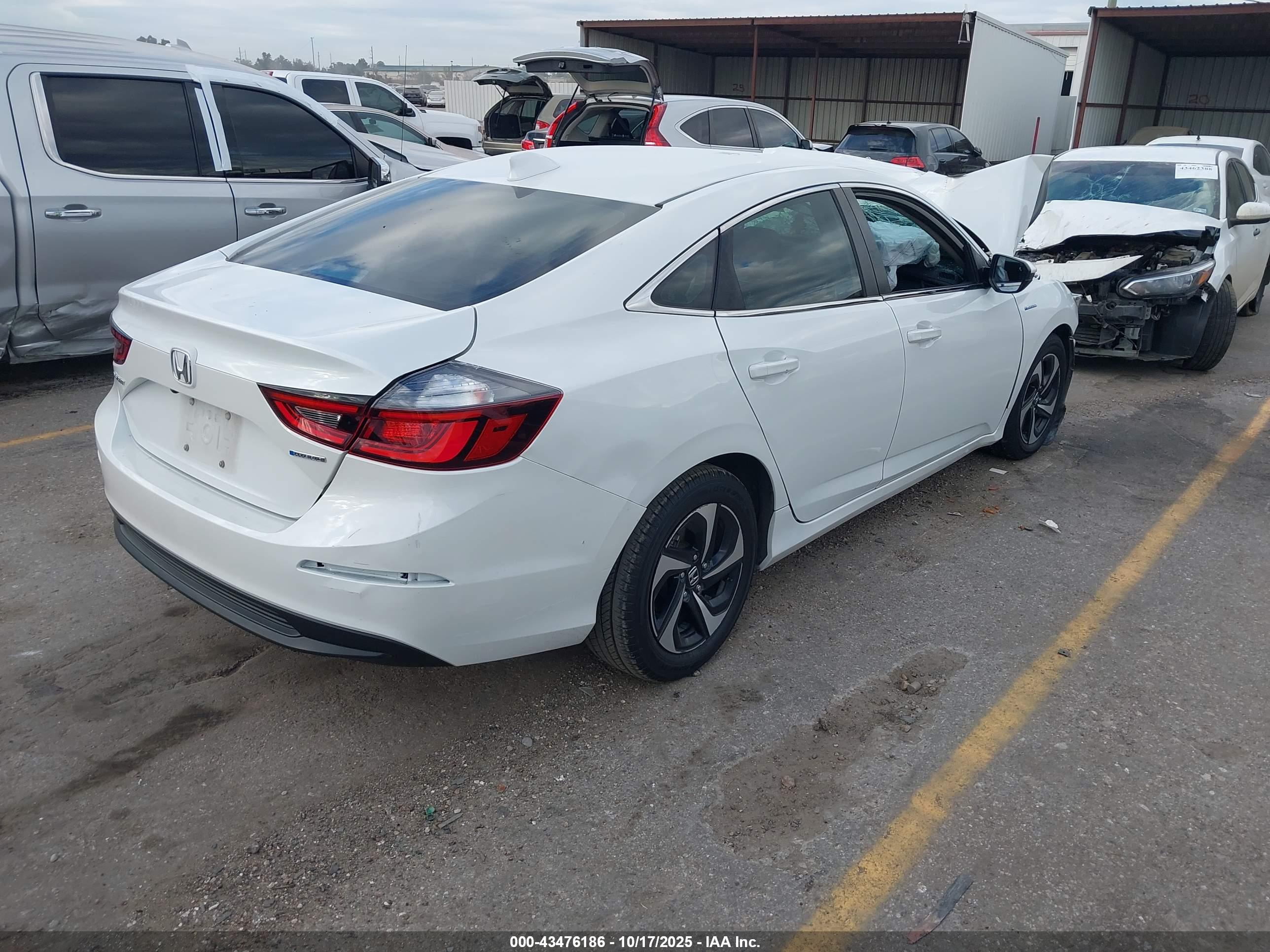 HONDA INSIGHT image 4
