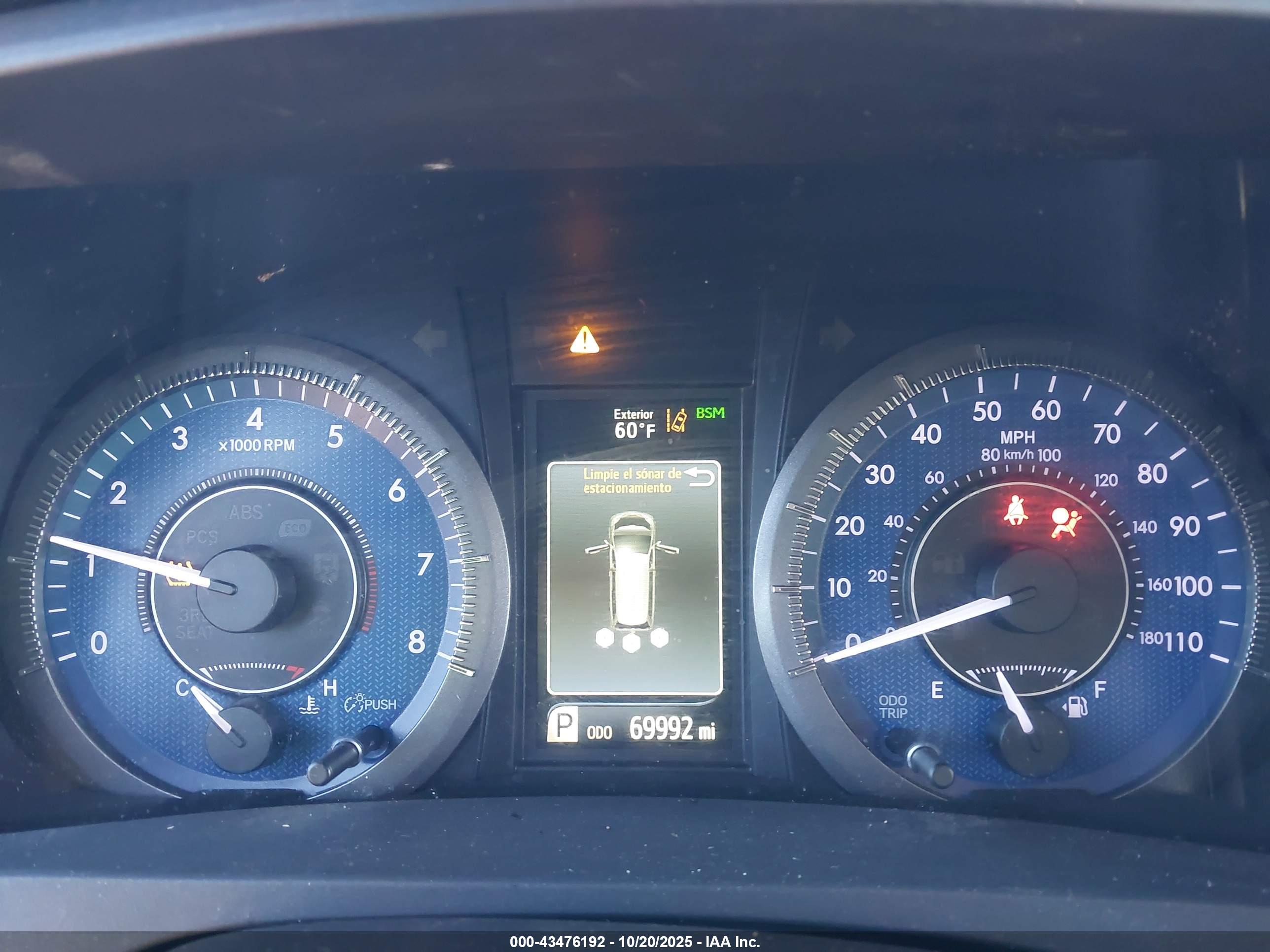TOYOTA SIENNA image 7