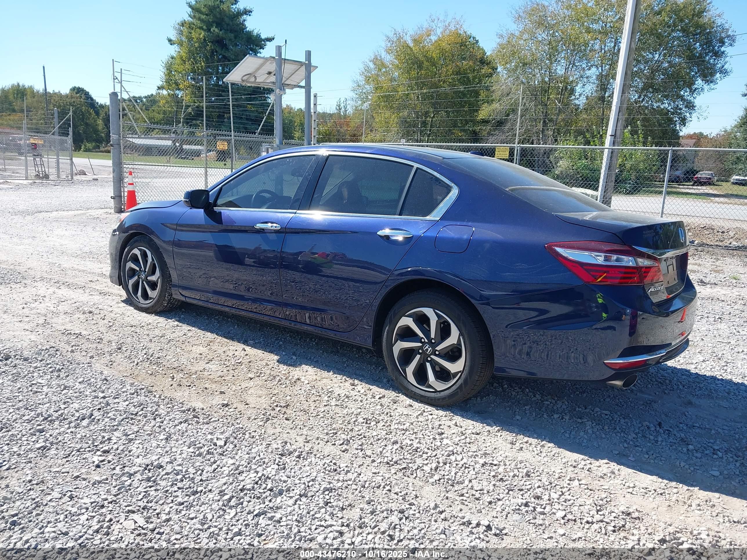 HONDA ACCORD image 3