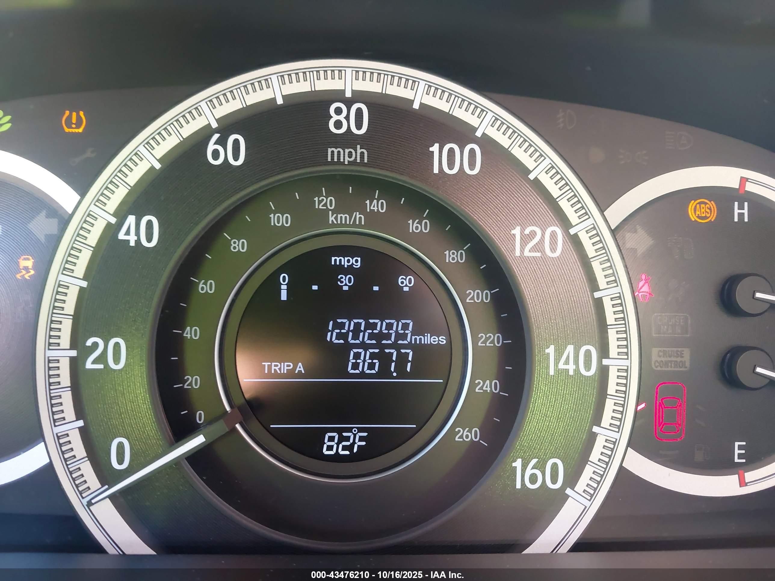 HONDA ACCORD image 7