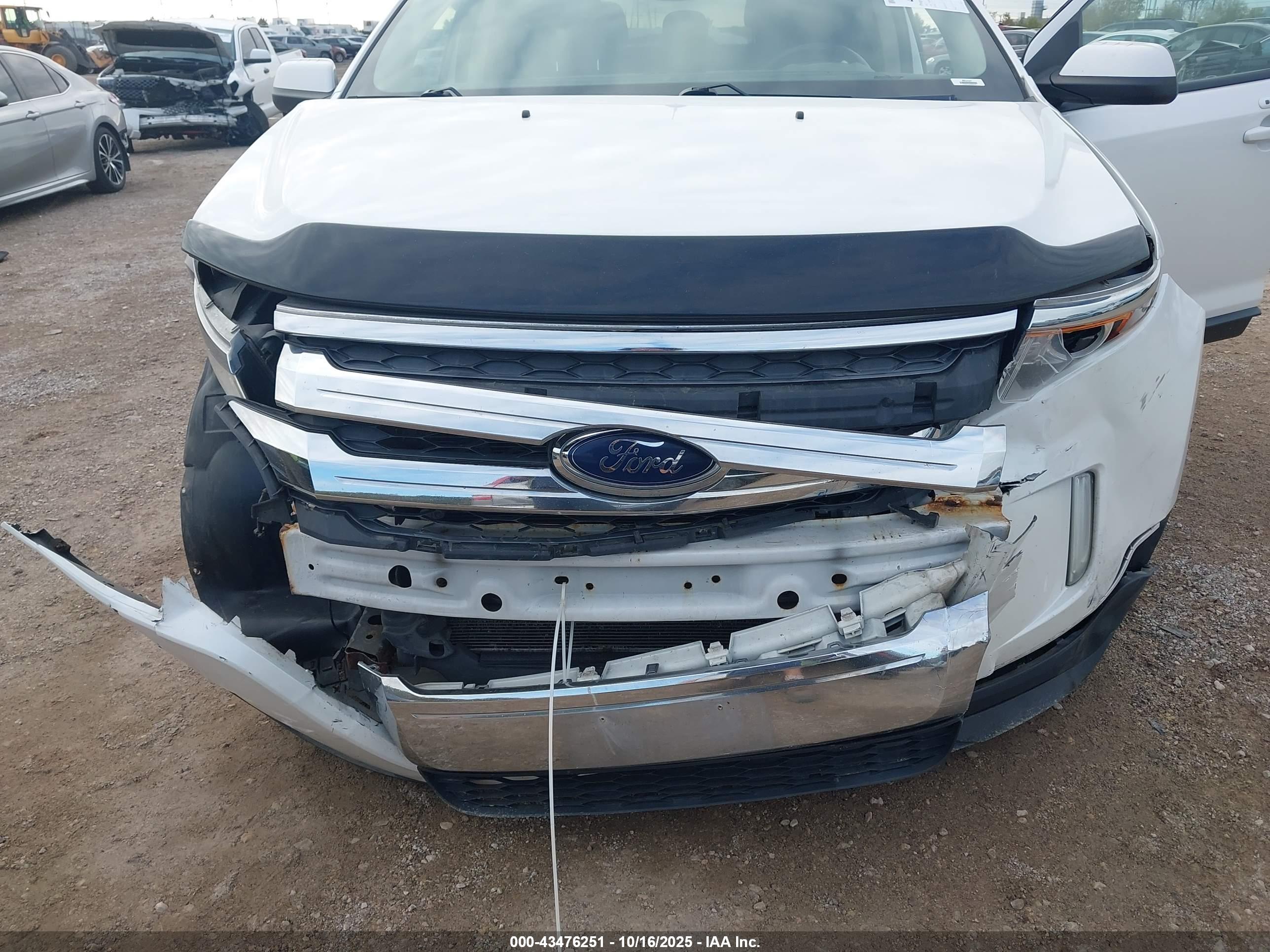 FORD EDGE image 6