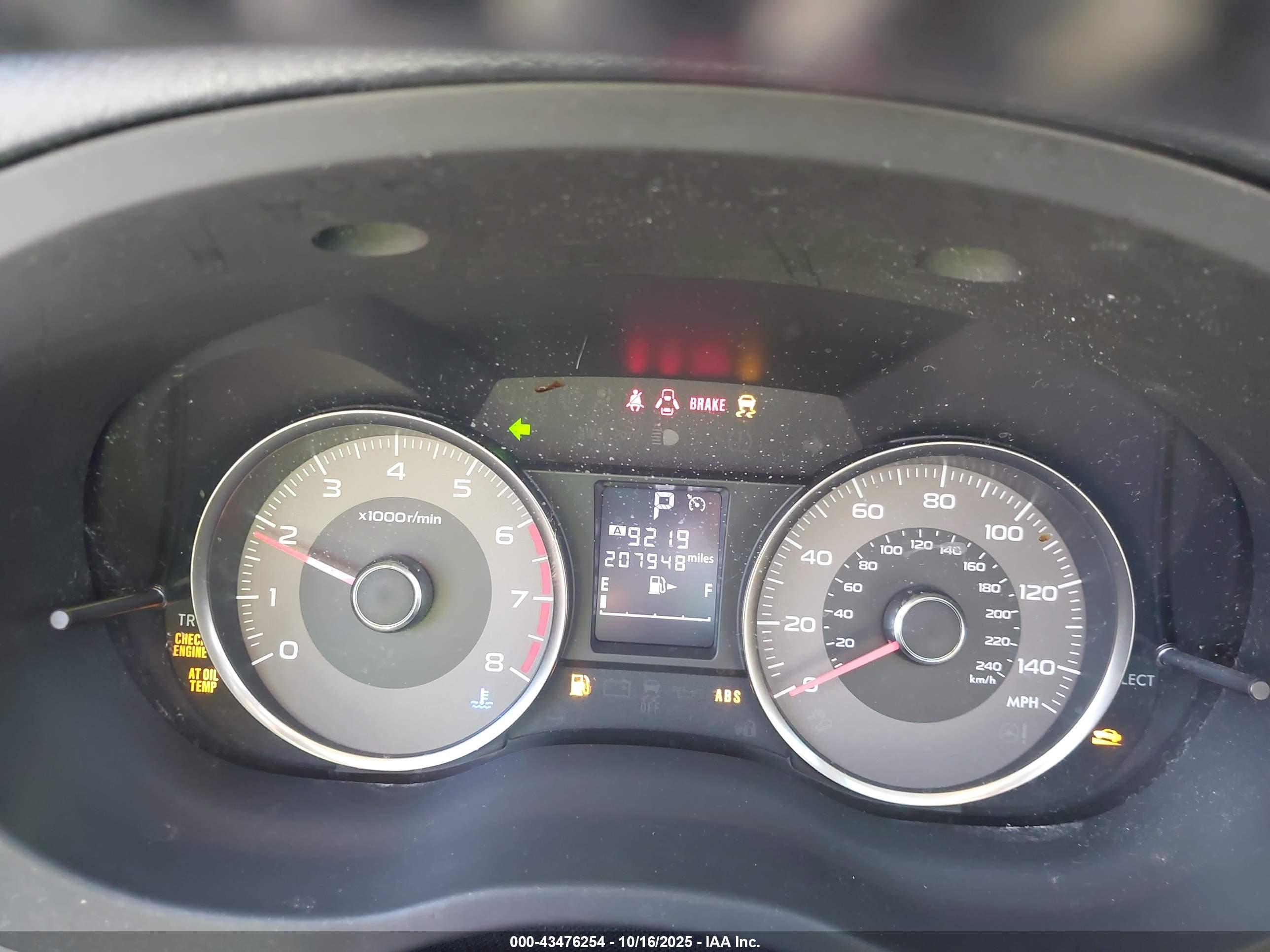 SUBARU FORESTER image 7