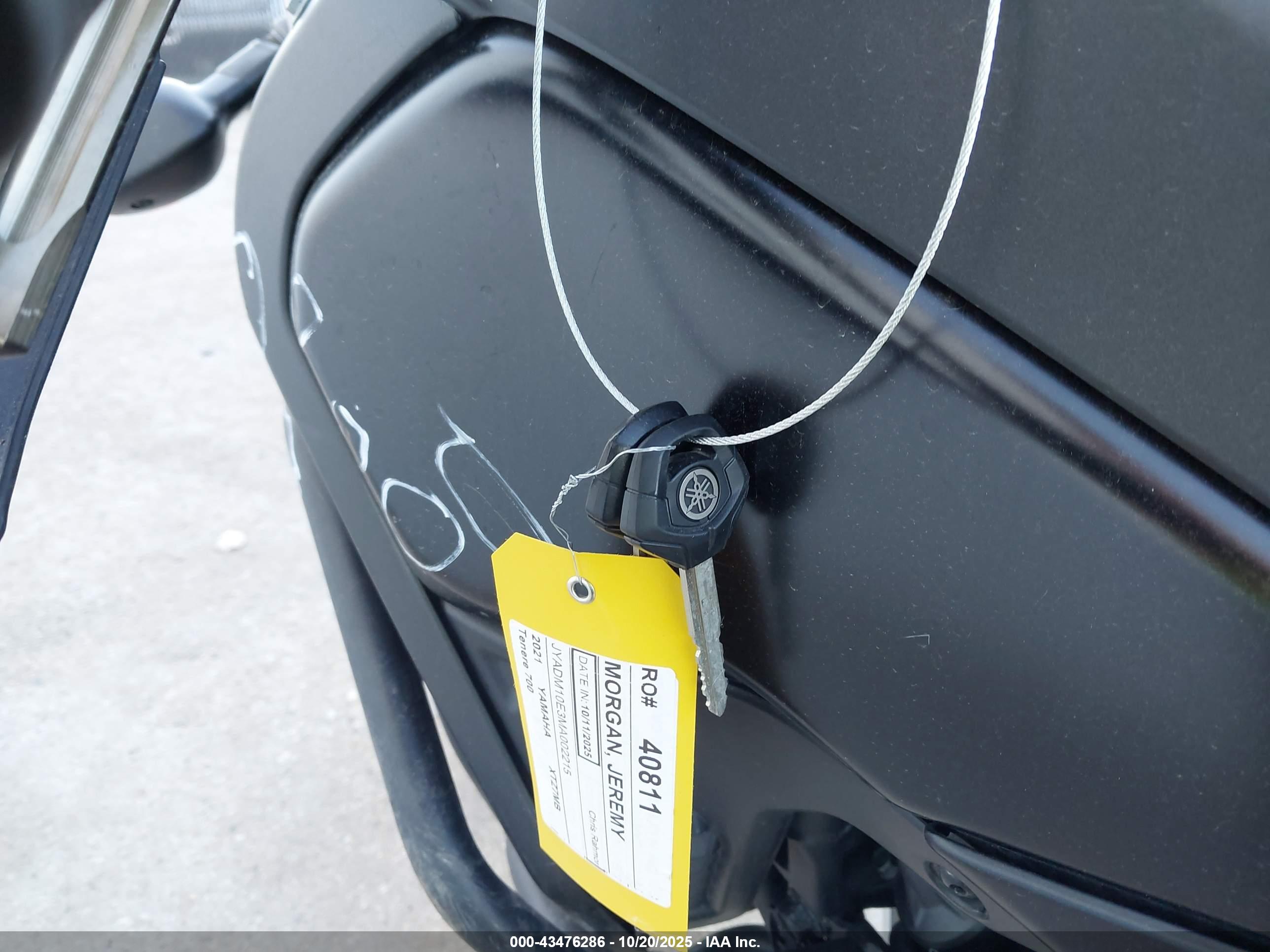 YAMAHA XTZ690 image 11