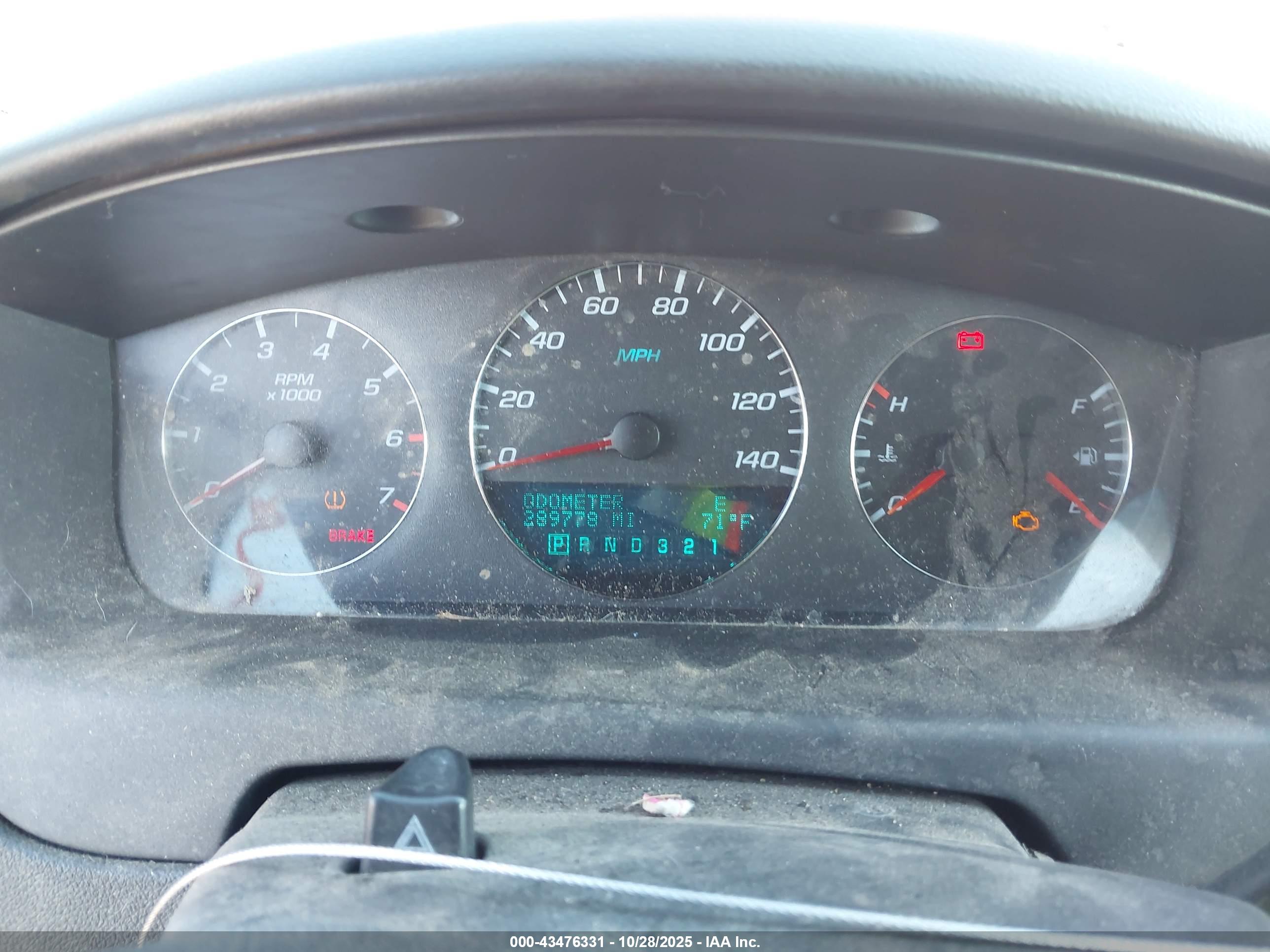 CHEVROLET IMPALA image 7