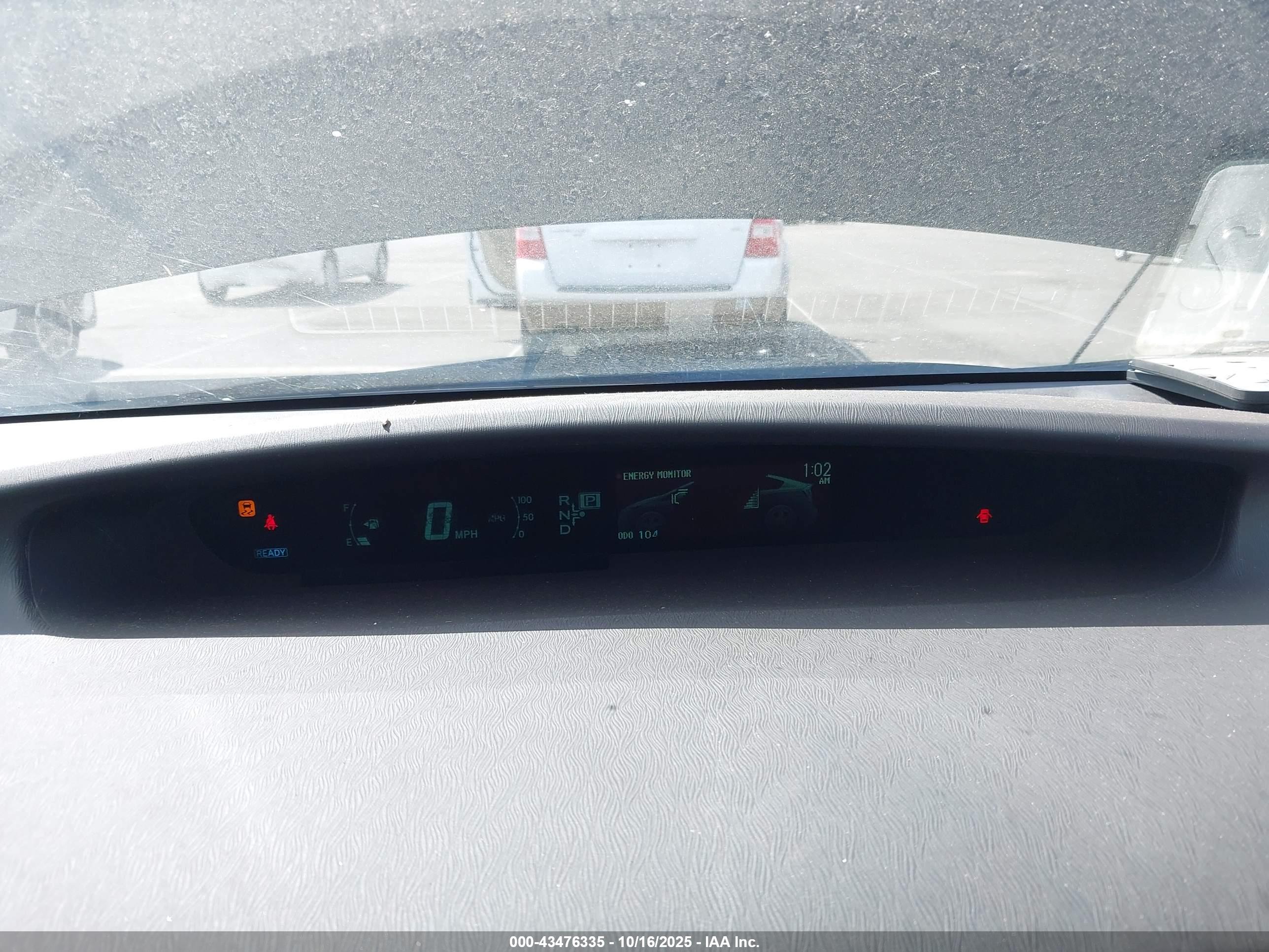 TOYOTA PRIUS image 7