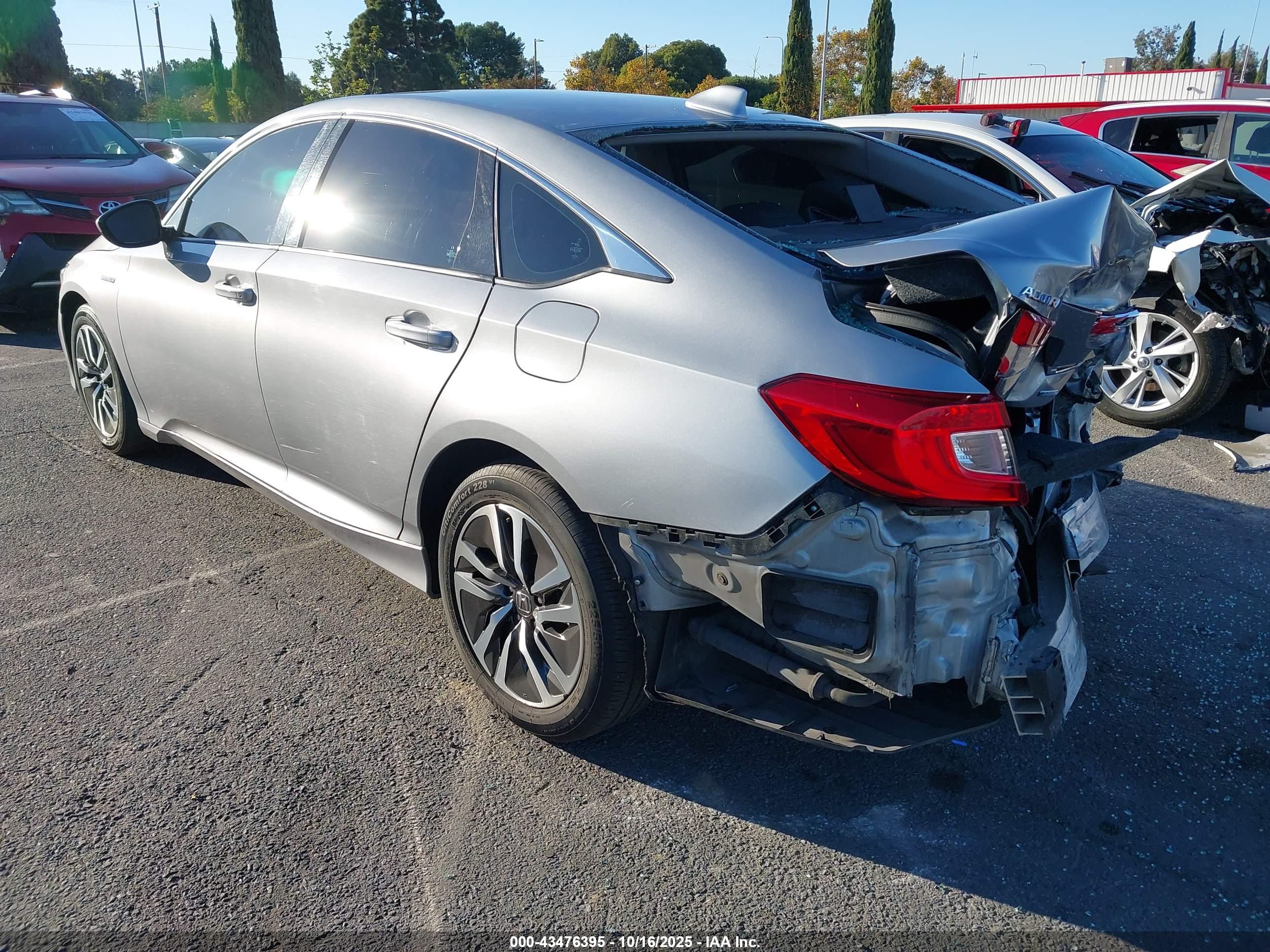 HONDA ACCORD image 3