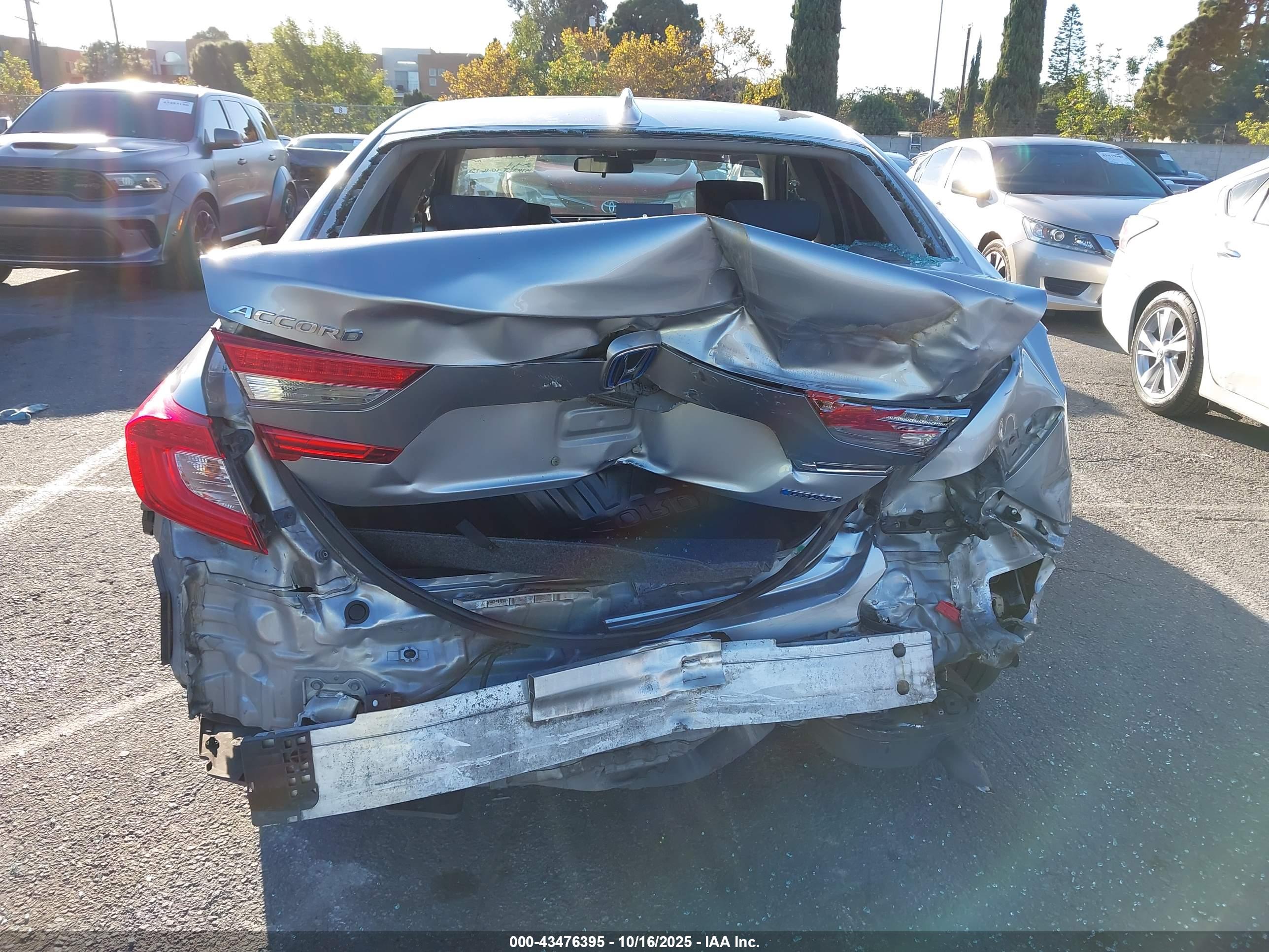 HONDA ACCORD image 6