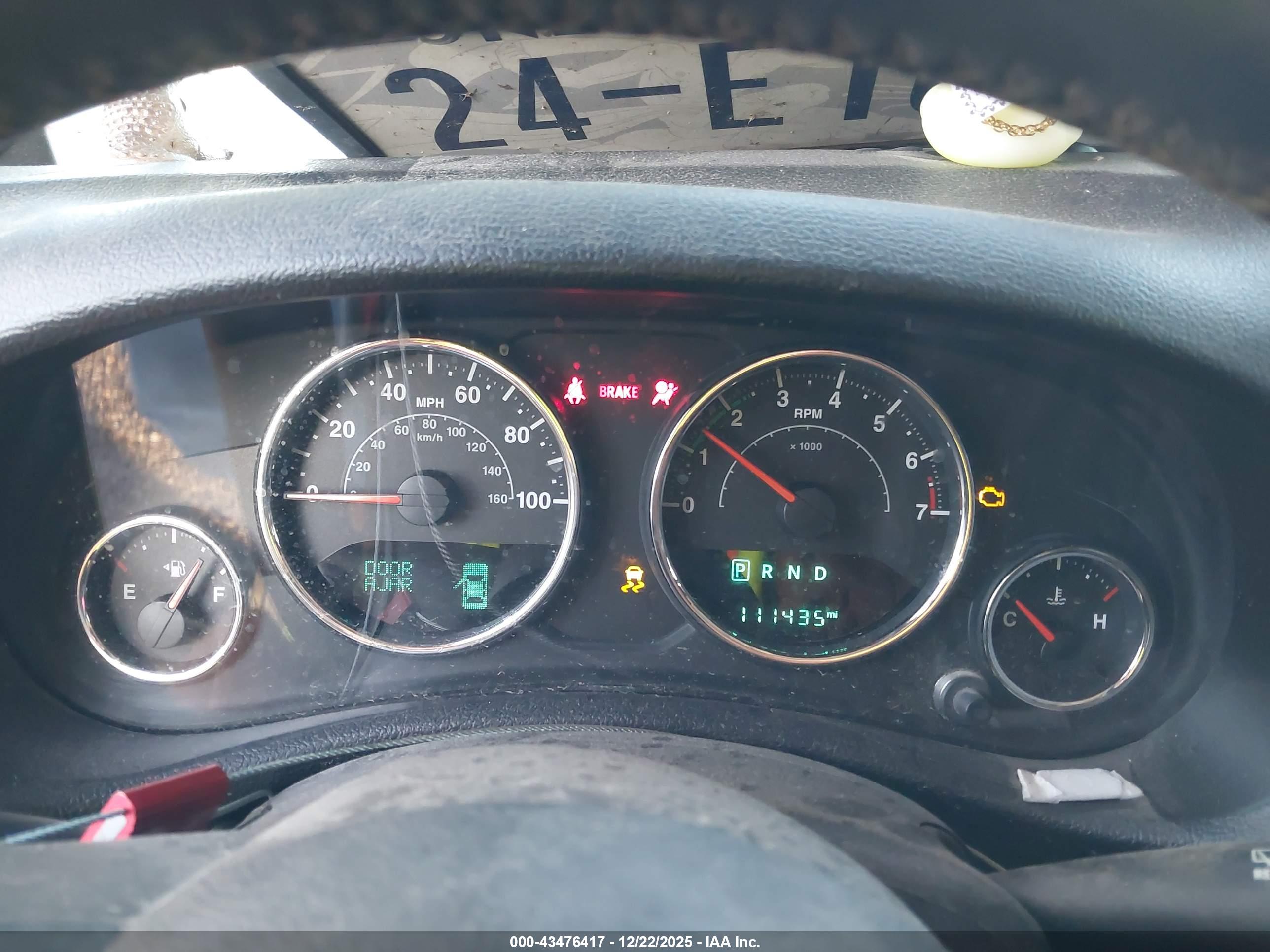JEEP WRANGLER image 7