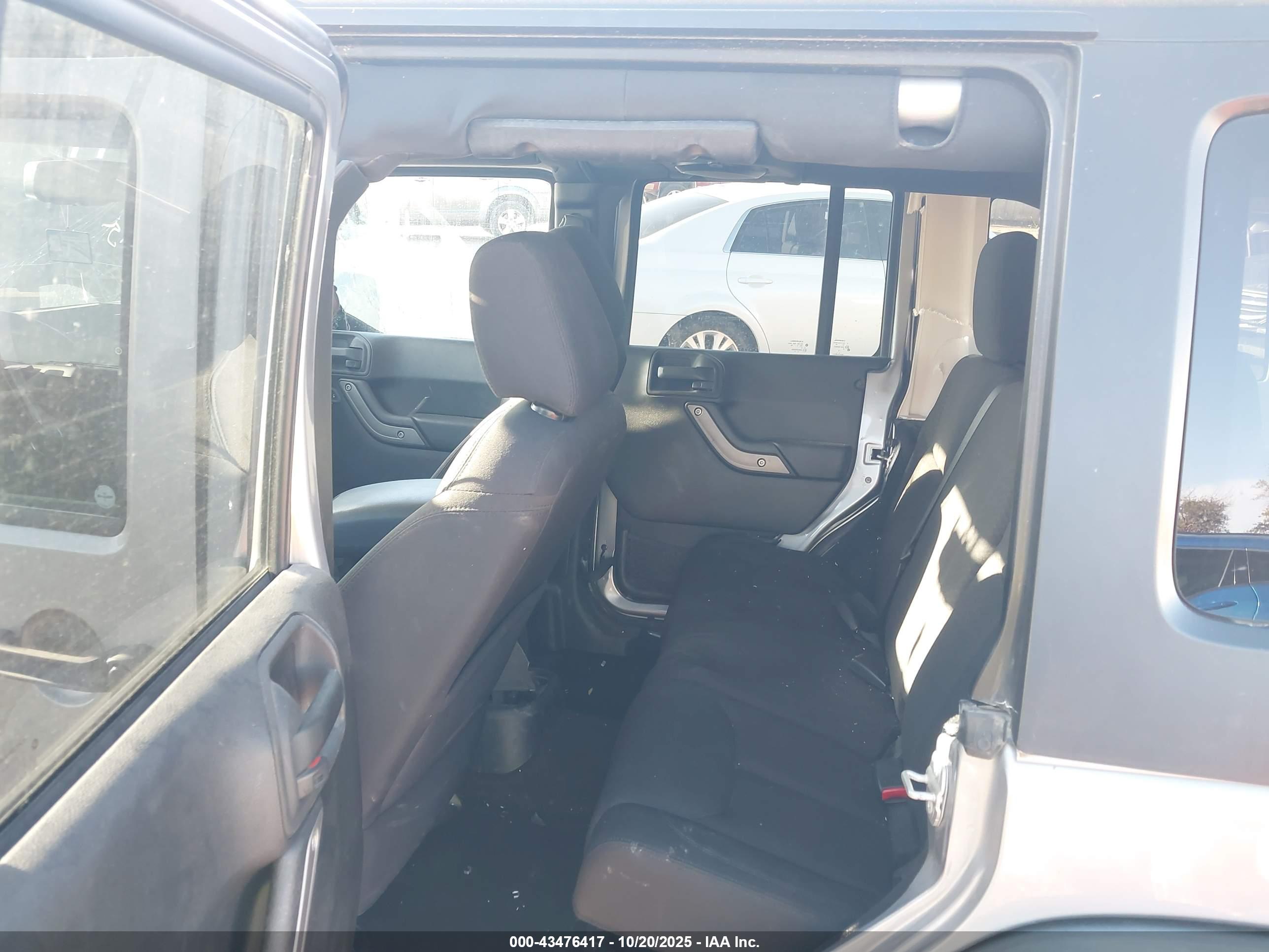 JEEP WRANGLER image 8