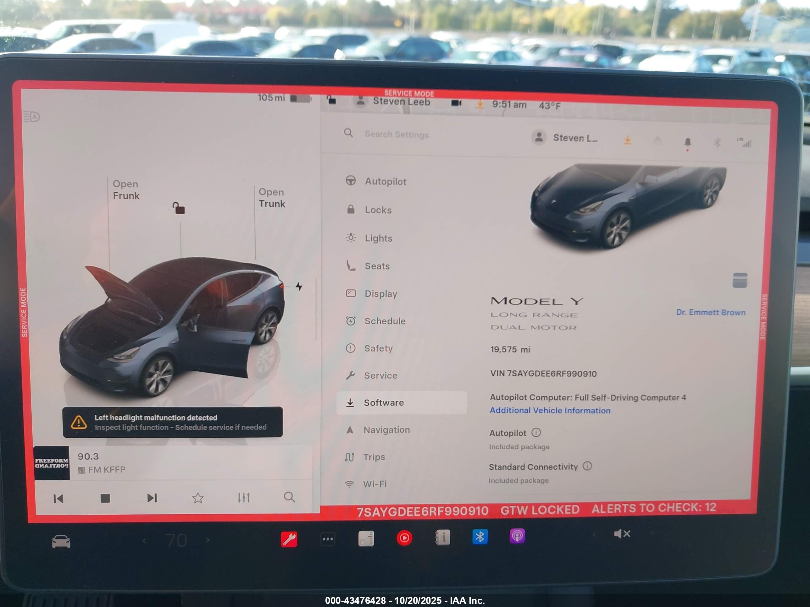 TESLA MODEL image 7