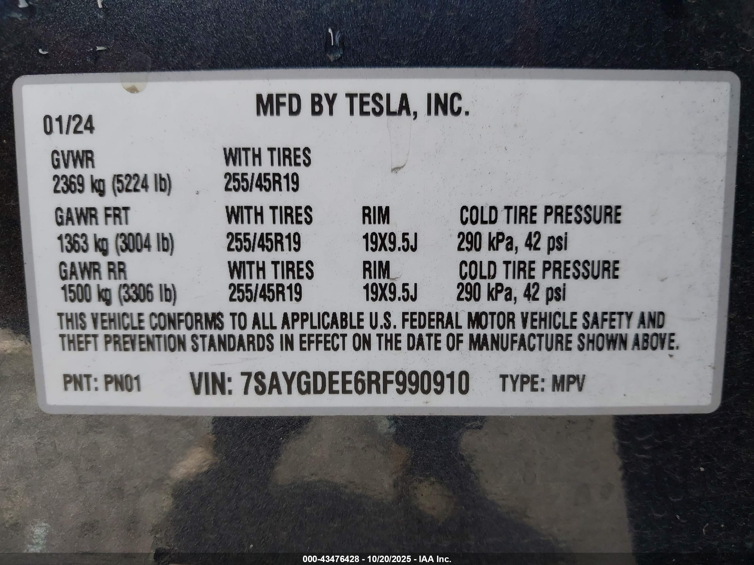 TESLA MODEL image 9