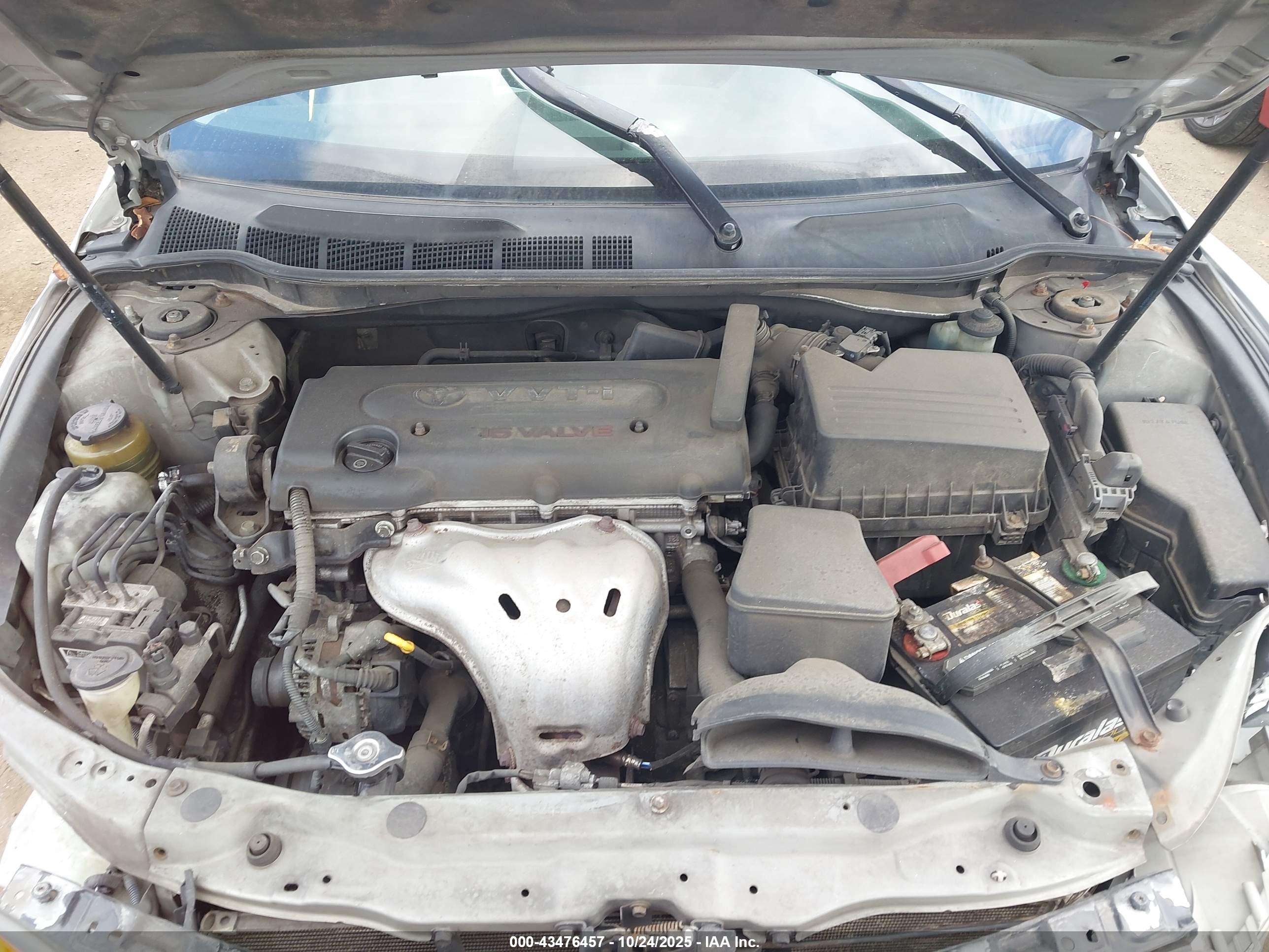 TOYOTA CAMRY image 10