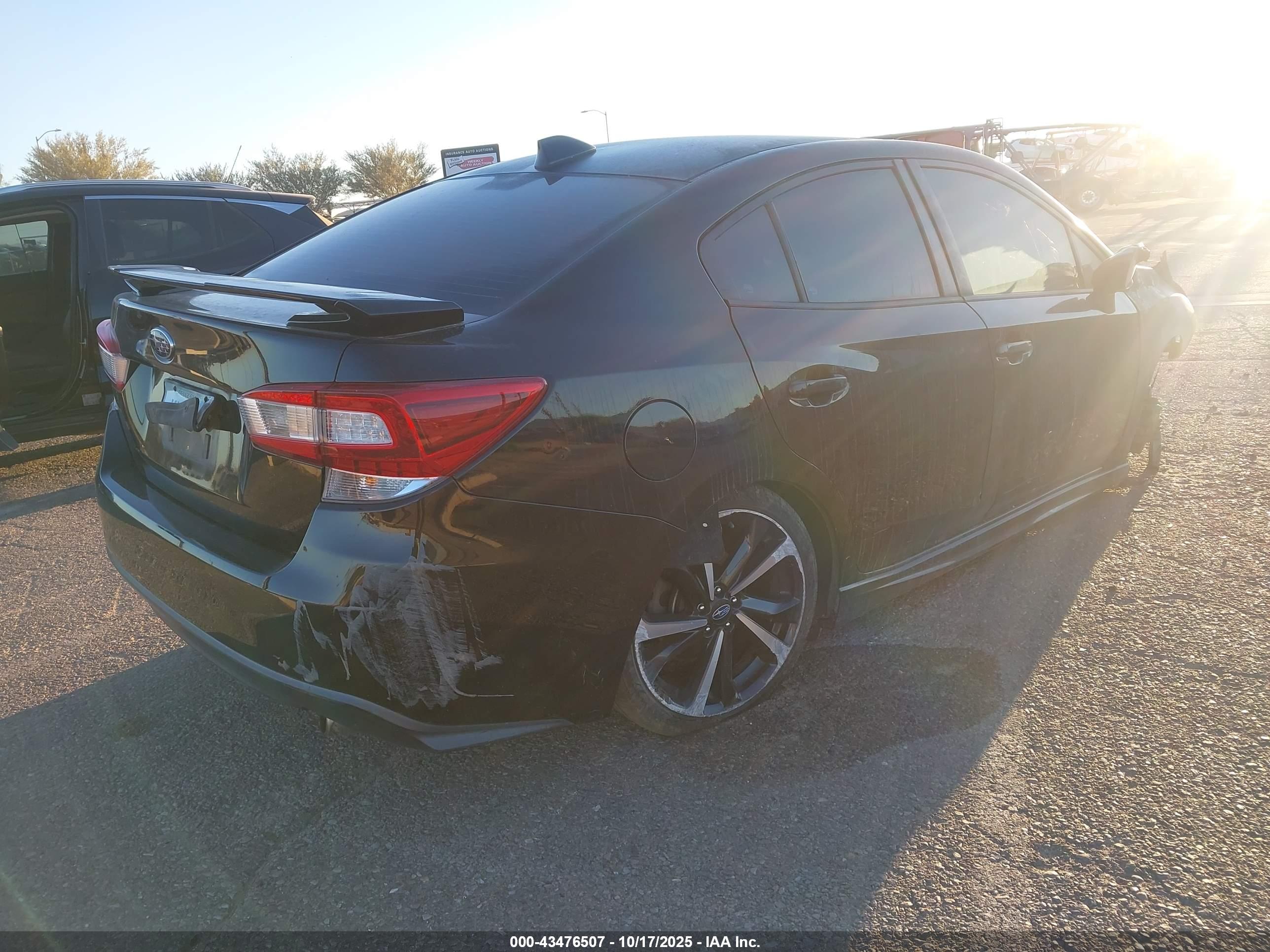 SUBARU IMPREZA image 4