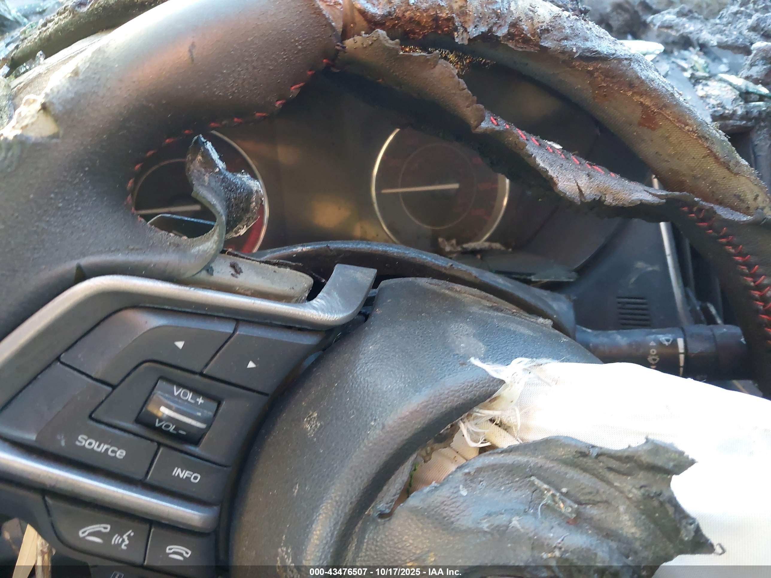 SUBARU IMPREZA image 7