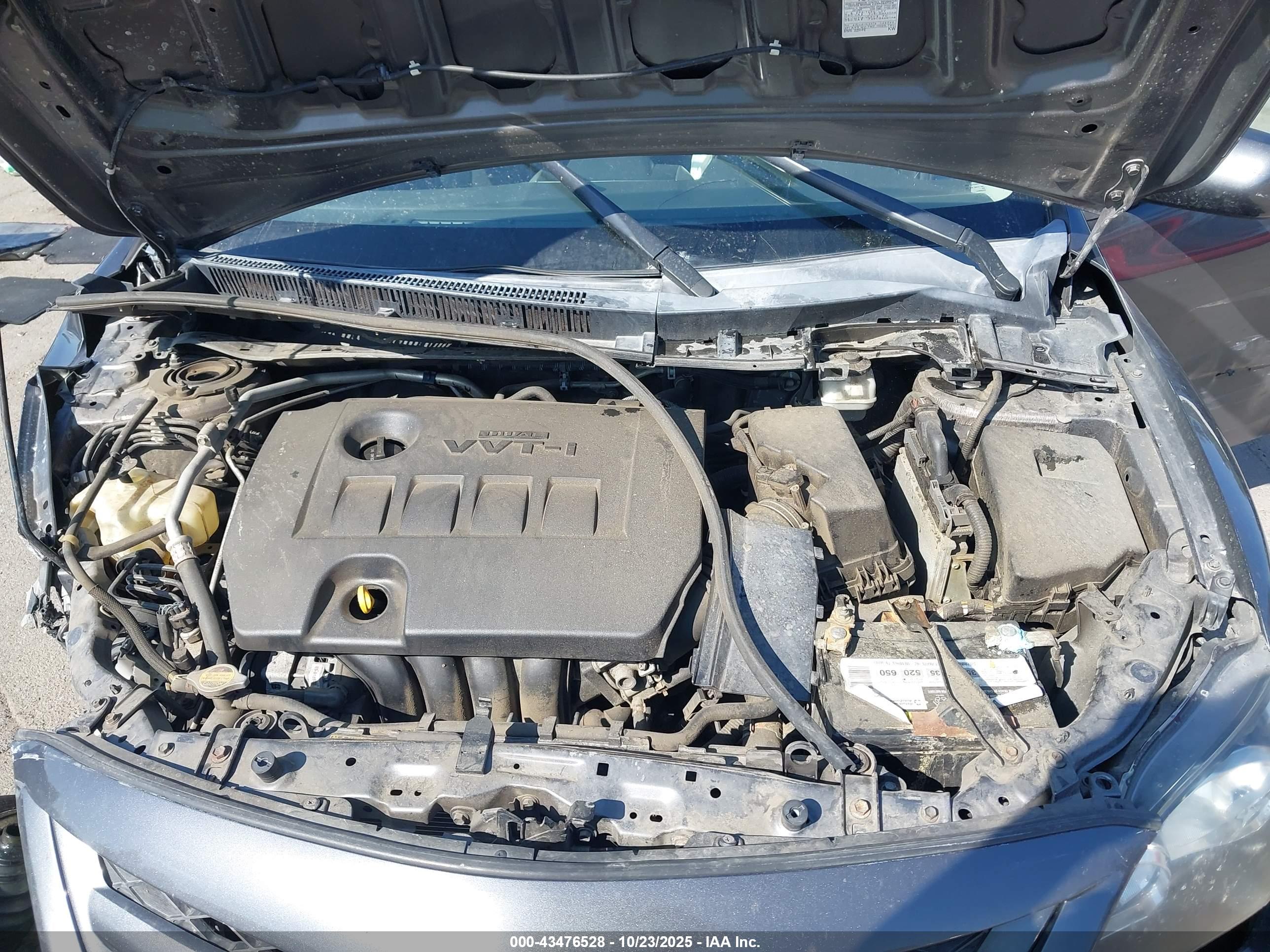 TOYOTA COROLLA image 10