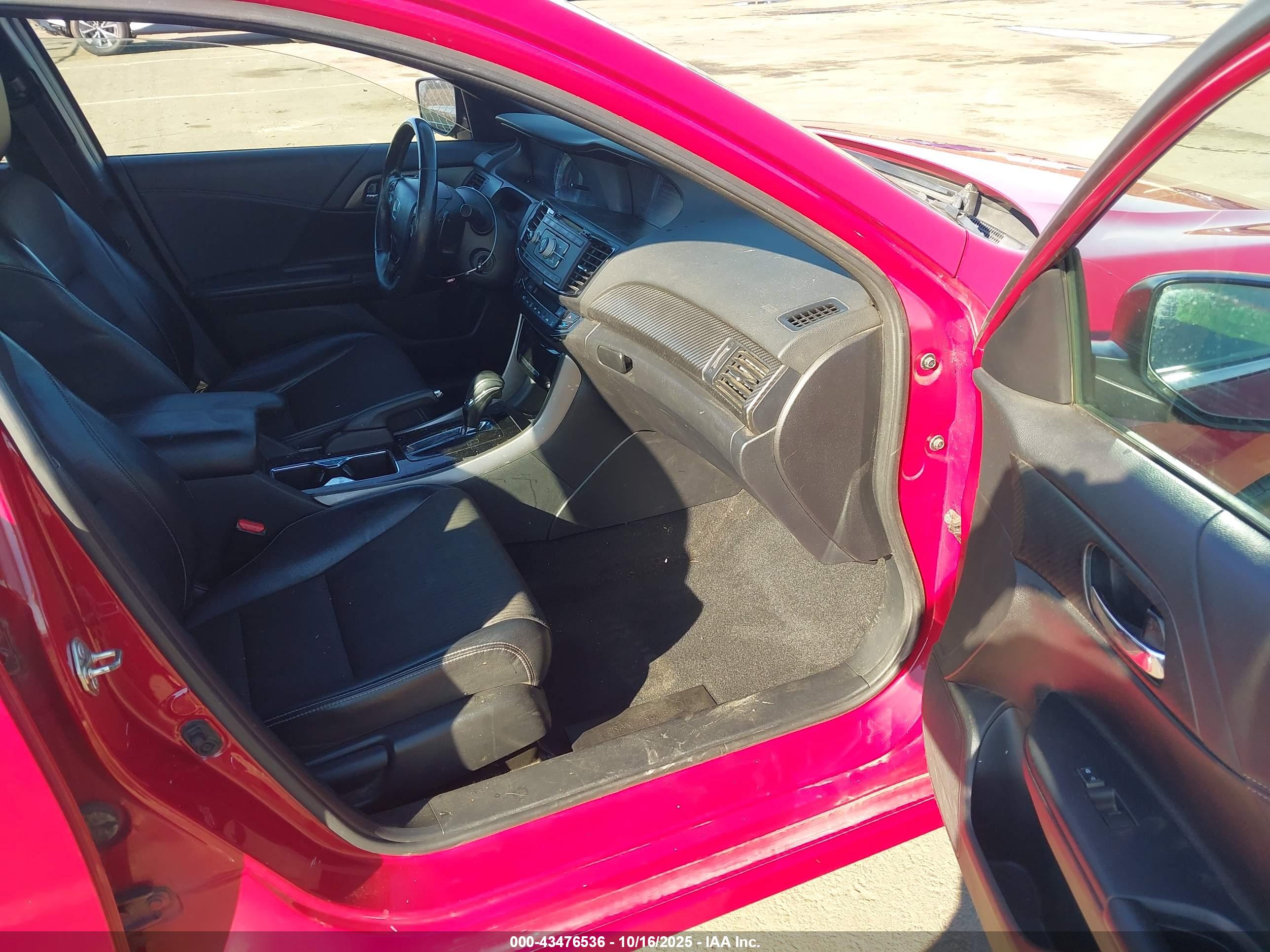HONDA ACCORD image 5