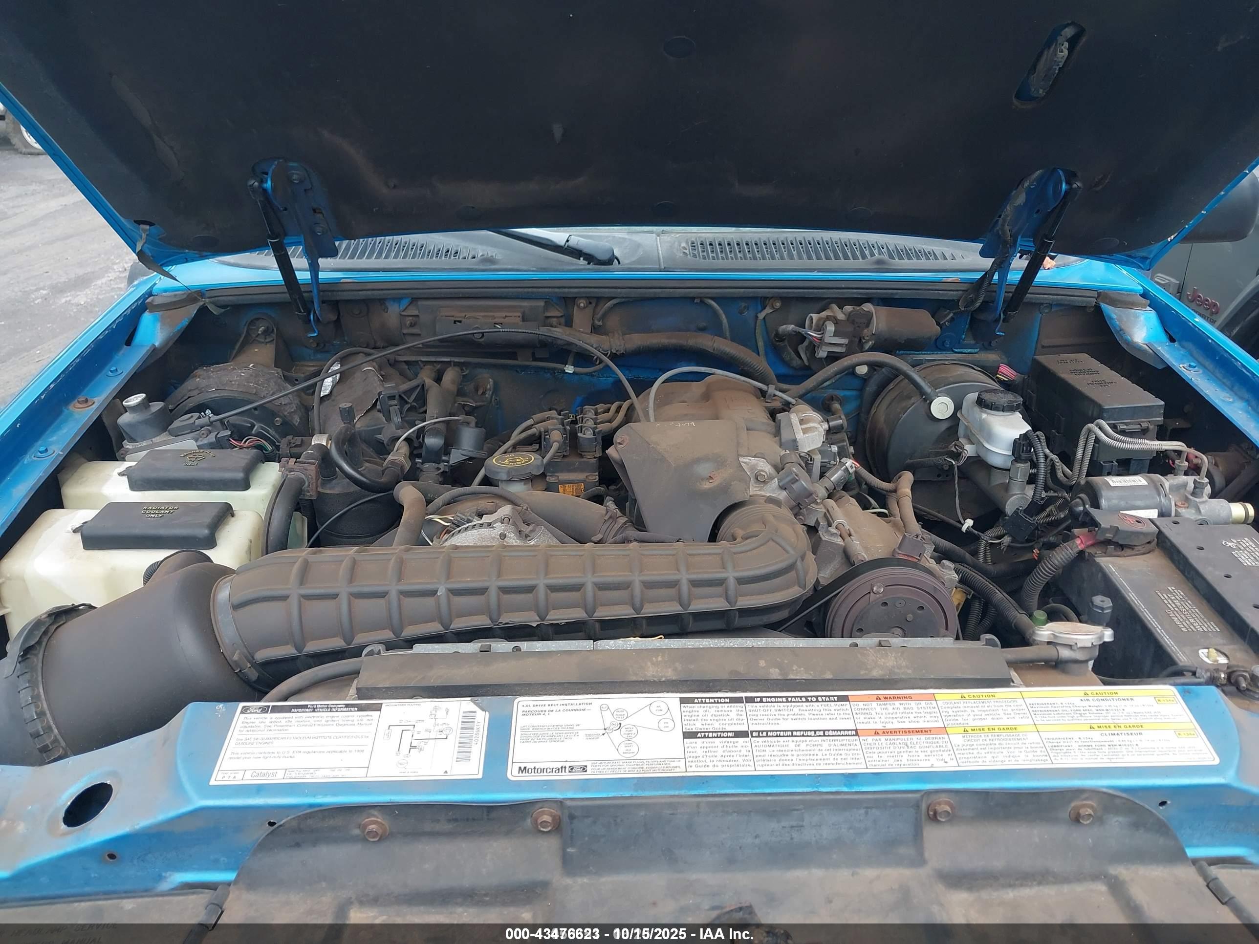 FORD EXPLORER image 10