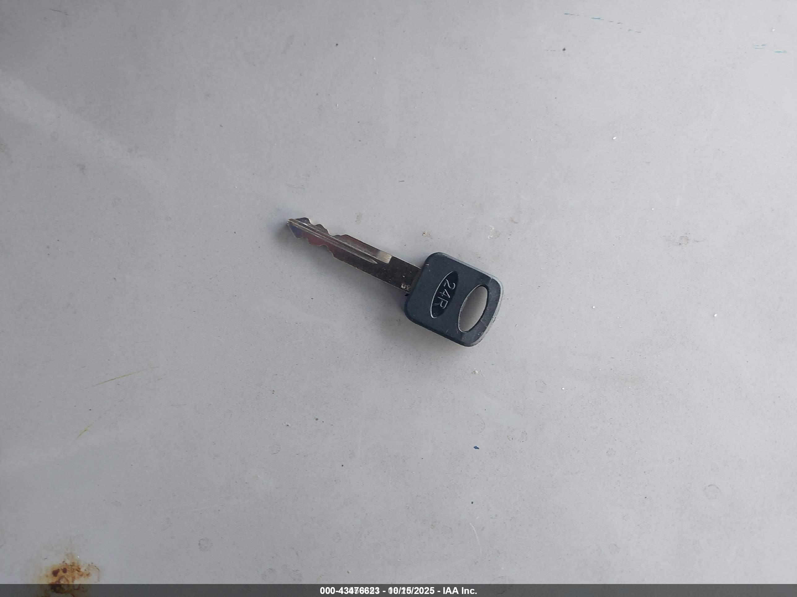 FORD EXPLORER image 11