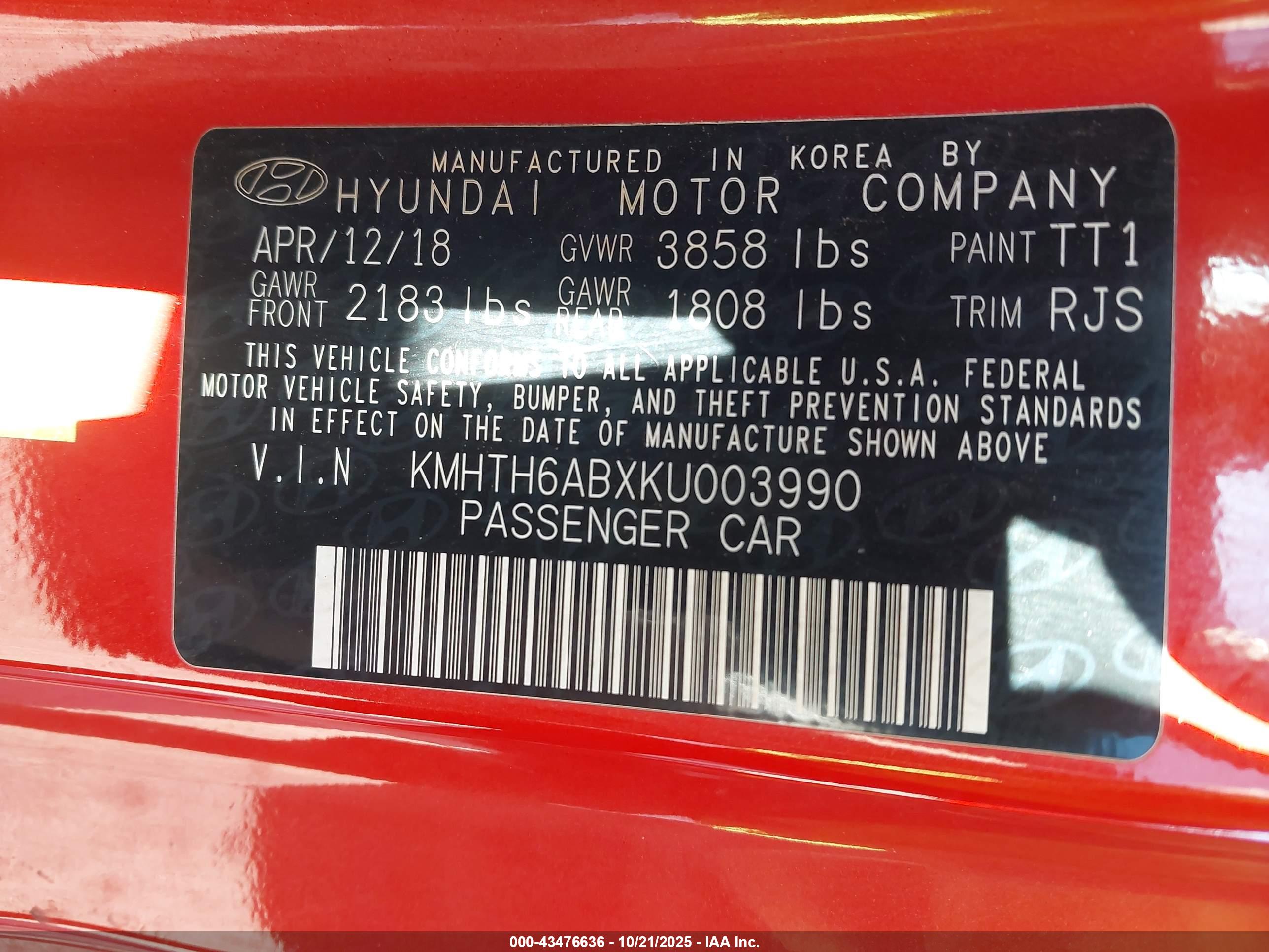 HYUNDAI VELOSTER image 9